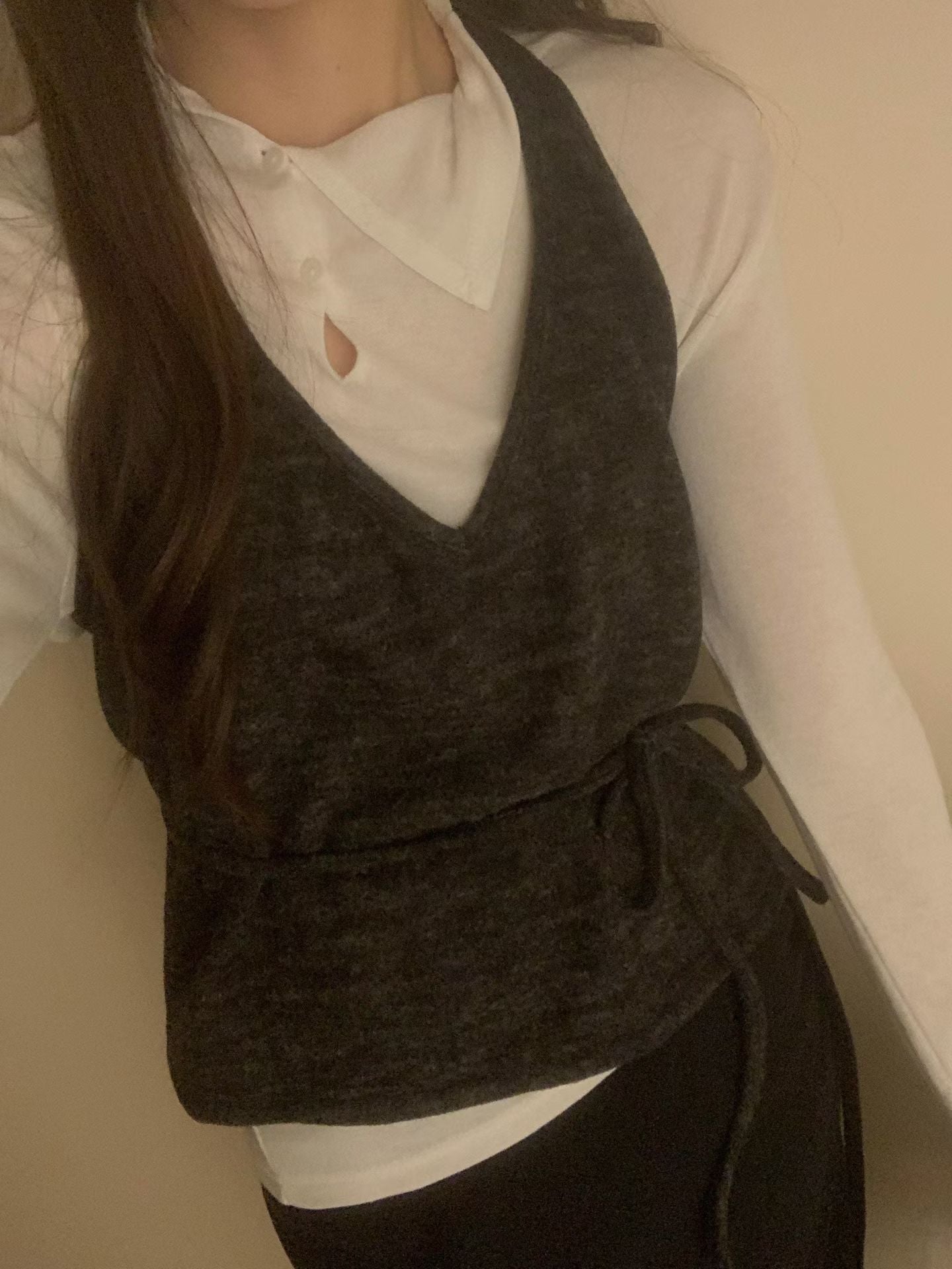 鈕扣薄料上衣 ( 深灰/白/粉 )