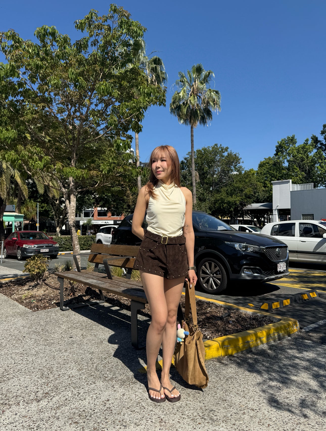 啡色金釘麂布有BELT短褲 ( S/M/L )