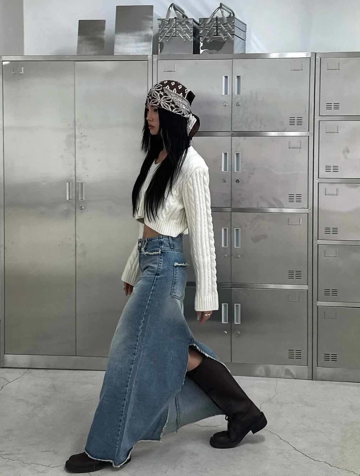 洗水後開叉連腰繩牛仔長裙 ( S/M )