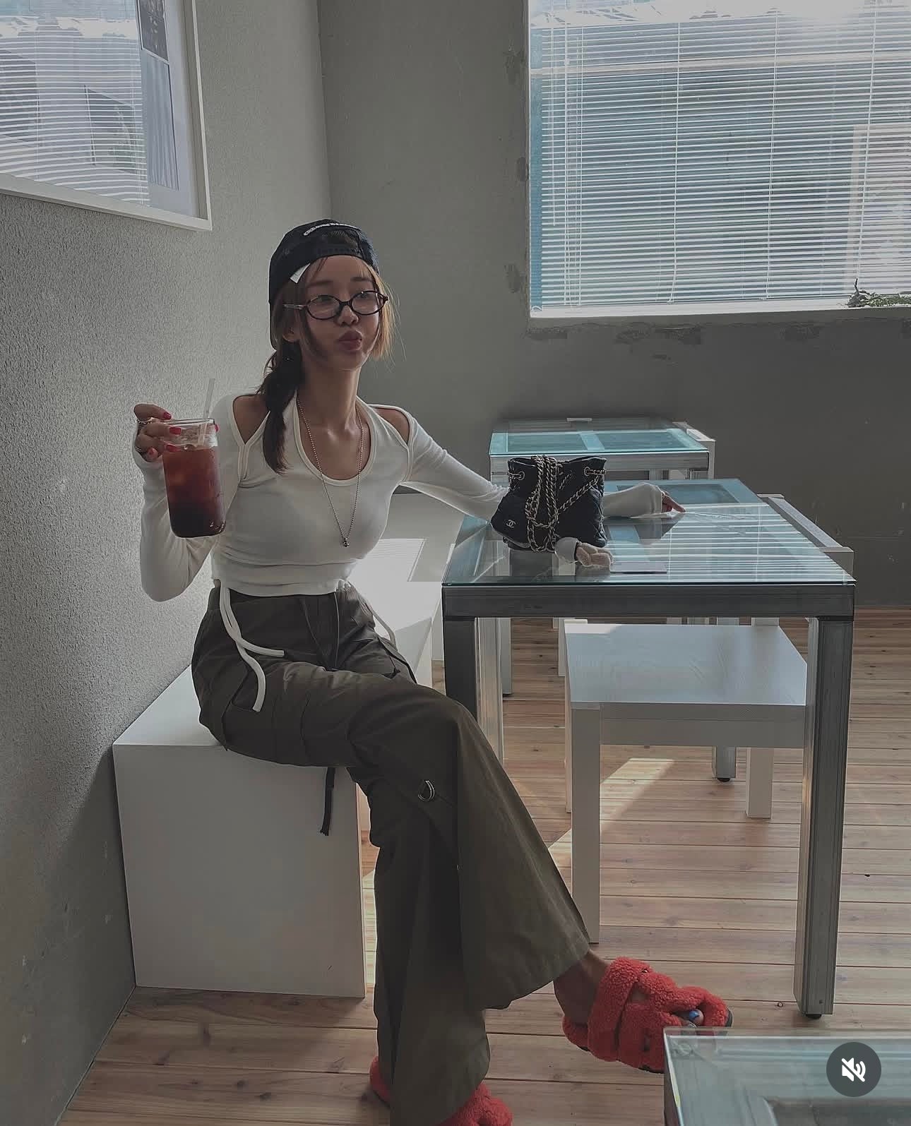 喇叭型CARGO PANTS