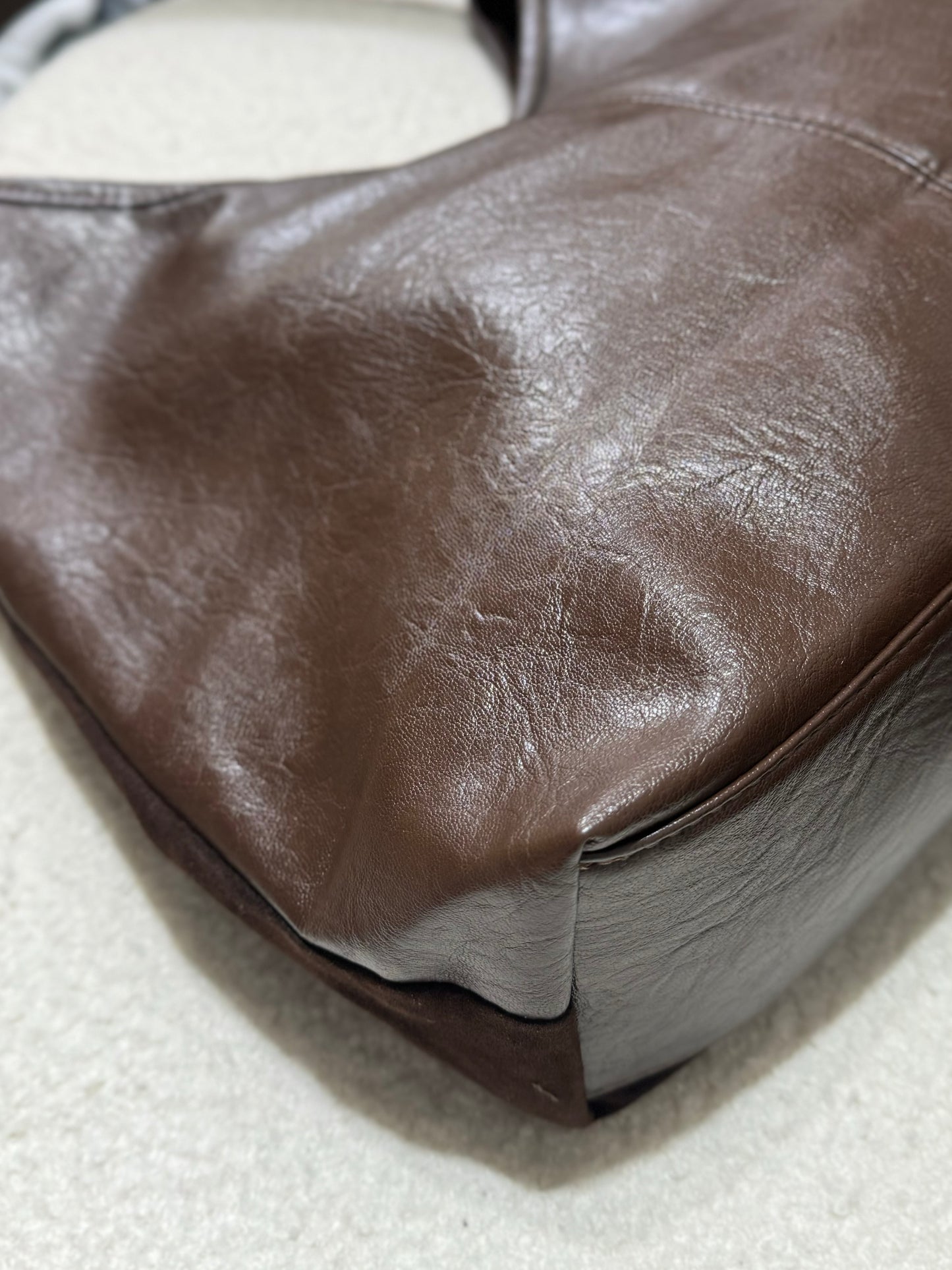 可上膊麂皮手袋 ( 啡/黑 )