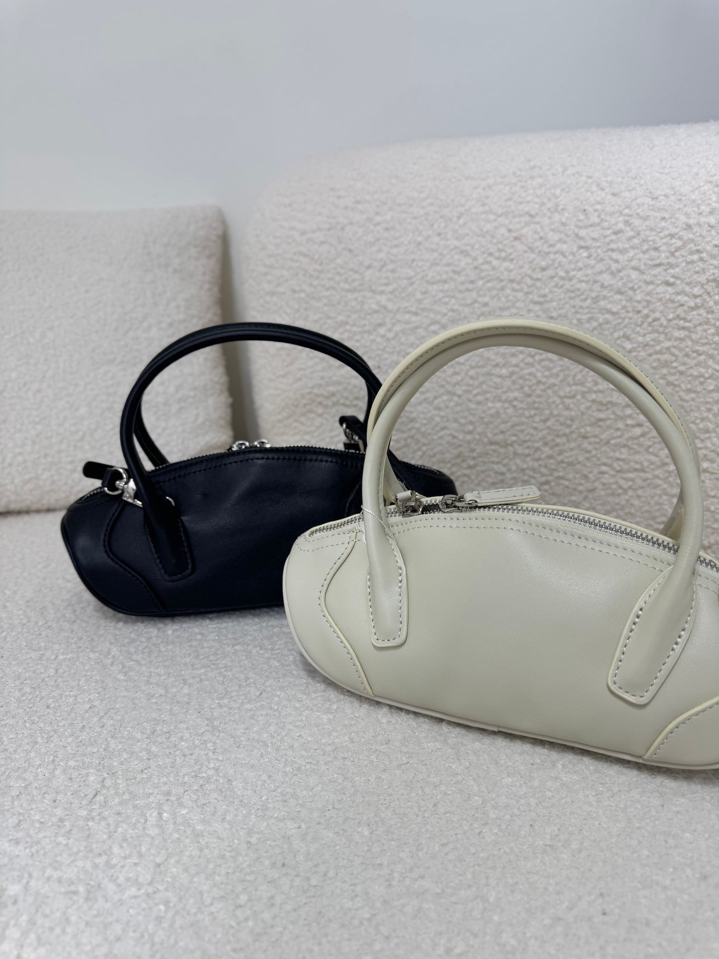 長條形真皮手袋 ( 黑/白/啡 )