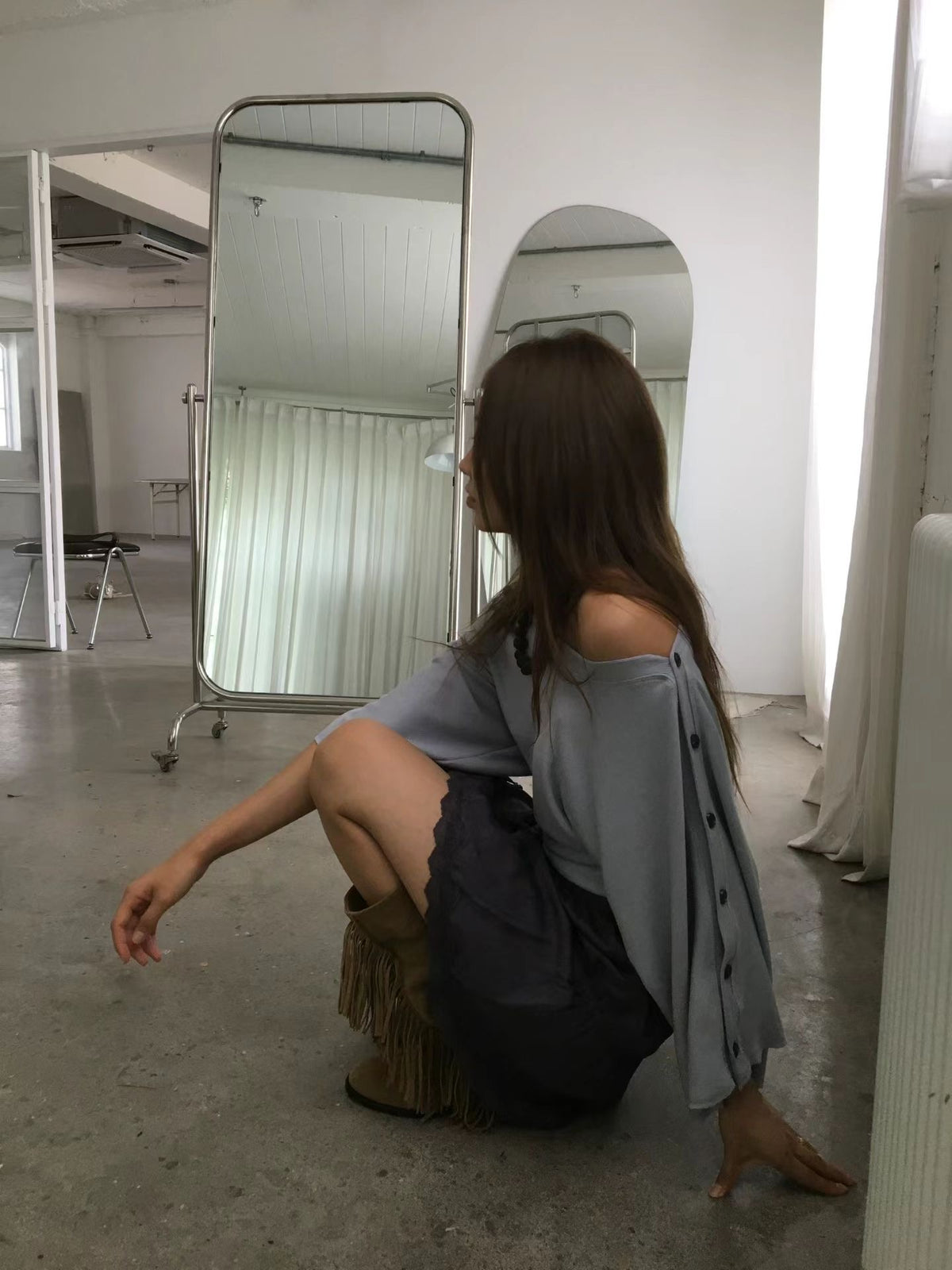 鈕扣闊袖上衣 ( 黑/白/深灰 )