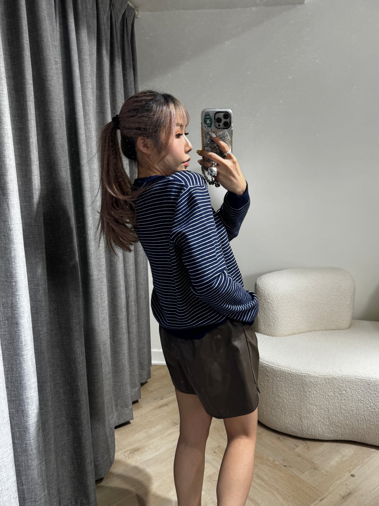 皮繩弧圓腳皮短褲 ( 黑/米/啡 )