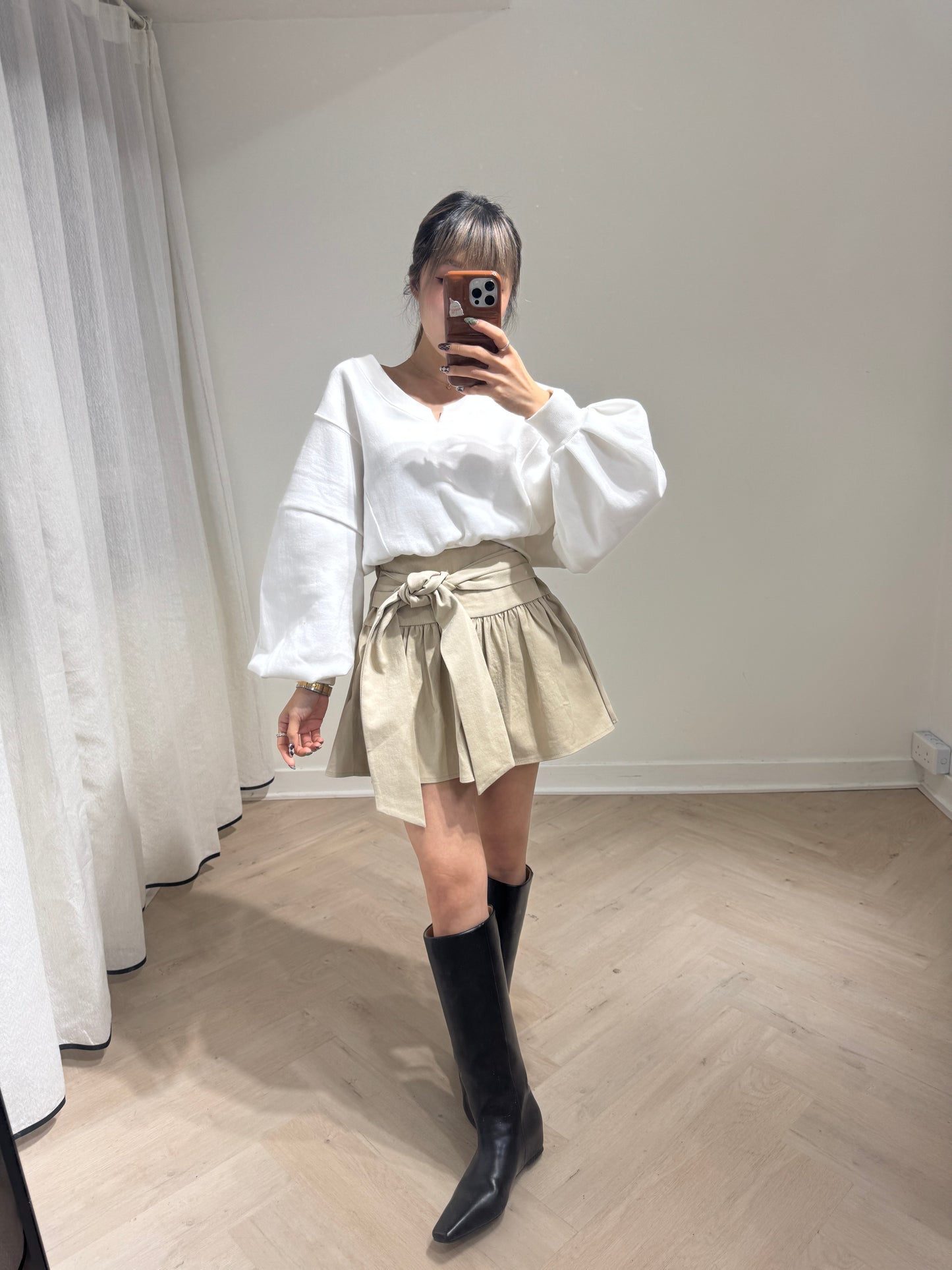 大領束腰衛衣款上衣 ( 黑/白/灰 )