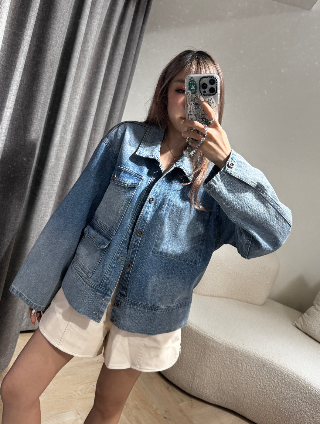 後扣多口袋牛仔外套