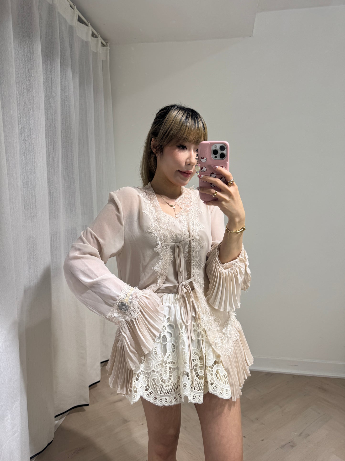 百摺雪紡拼LACE粉杏色套裝