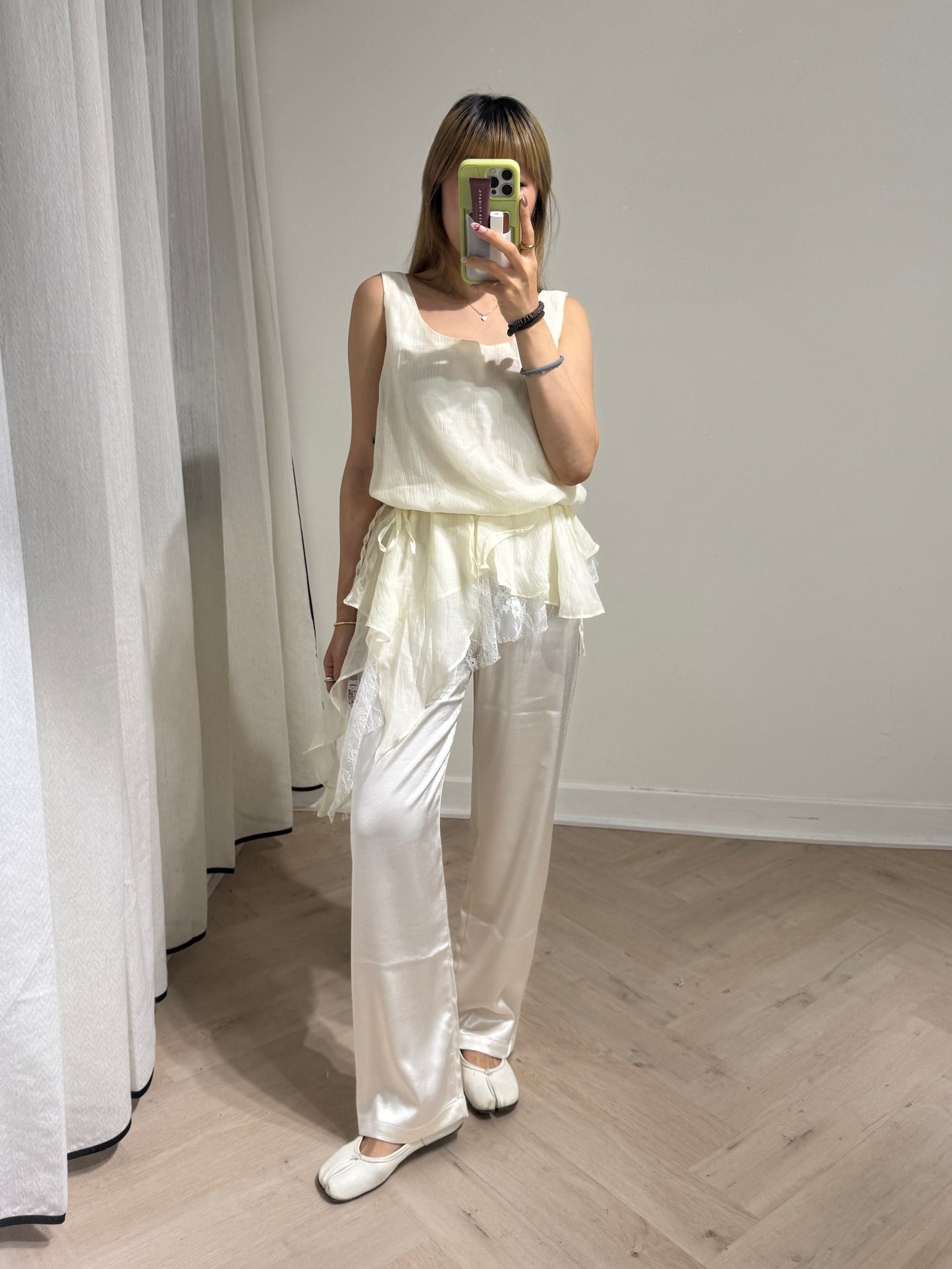 層次RUFFLE LACE修腰背心 ( 米/黃/啡 )