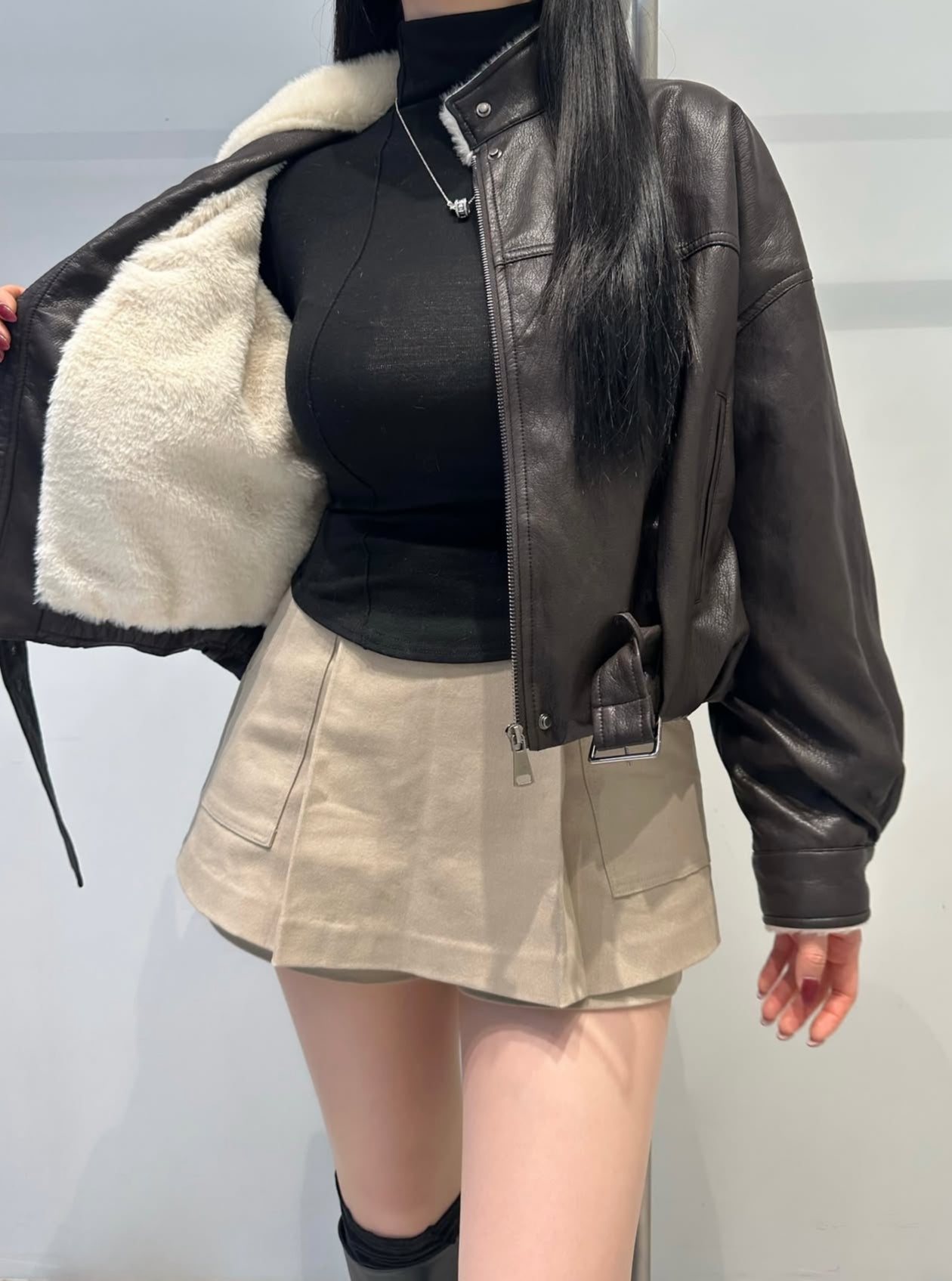 仿皮毛毛BIKER外套 ( 黑/深啡 )