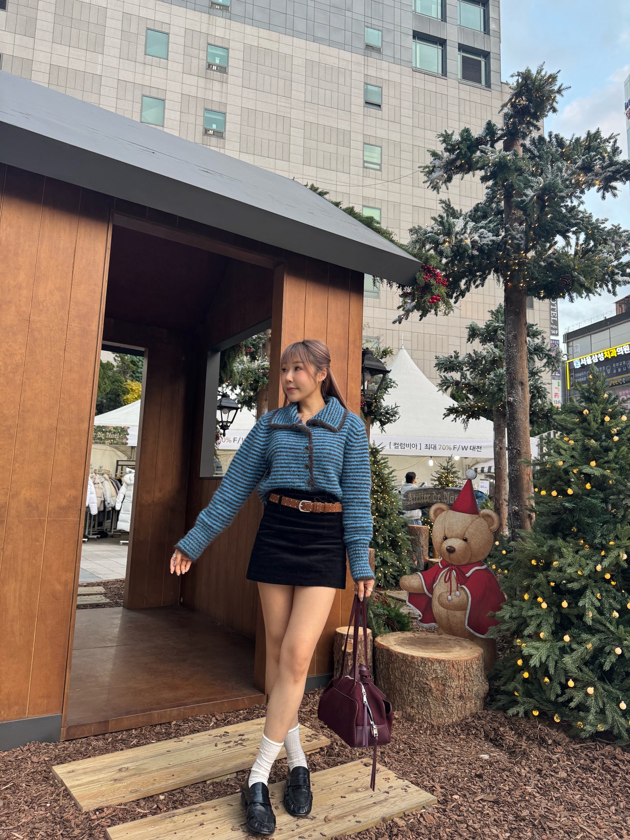 黑色燈芯絨短裙 ( S/M/L )