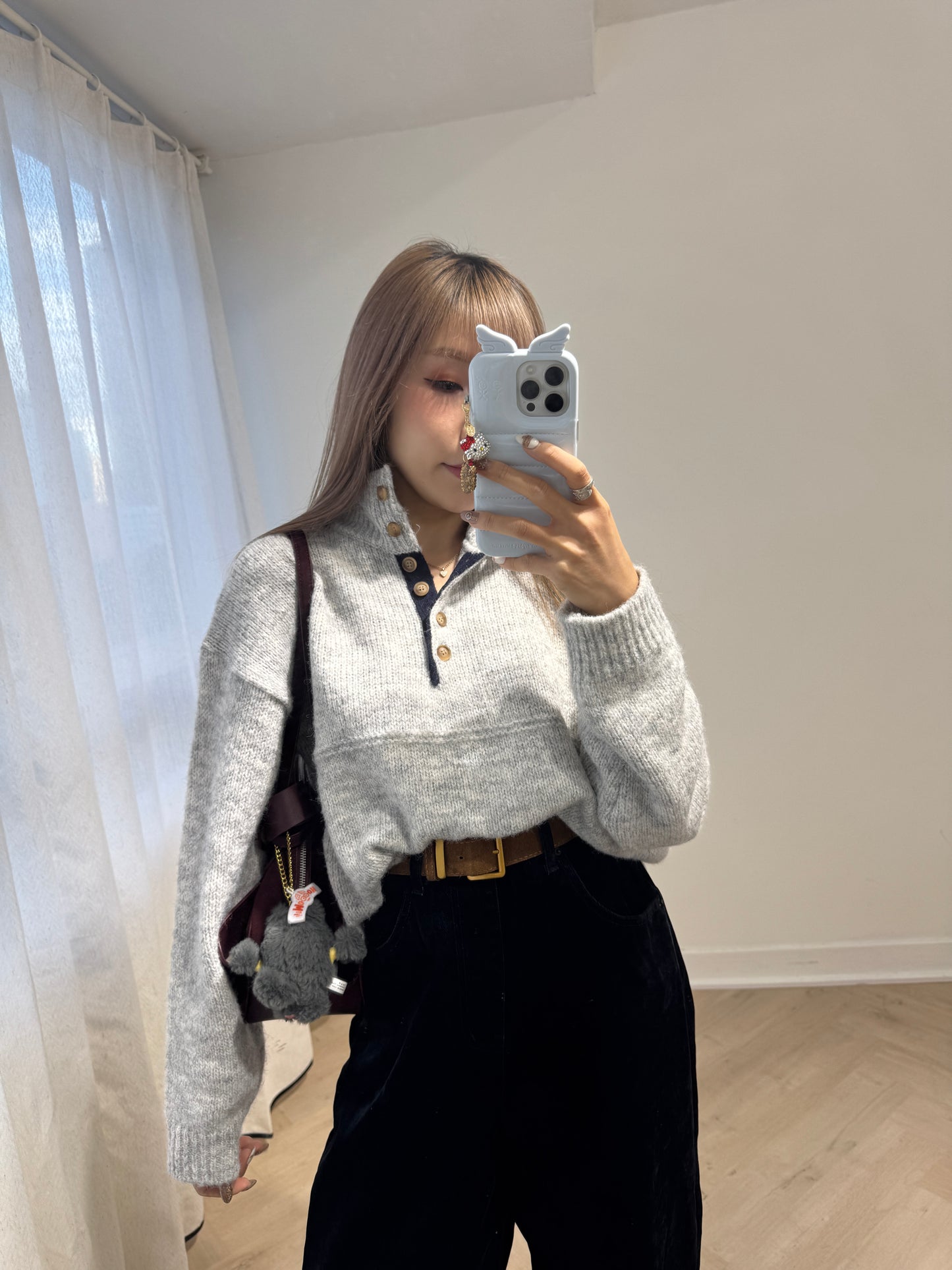 鈕扣企領混線冷衫 ( 米杏/淺灰 )