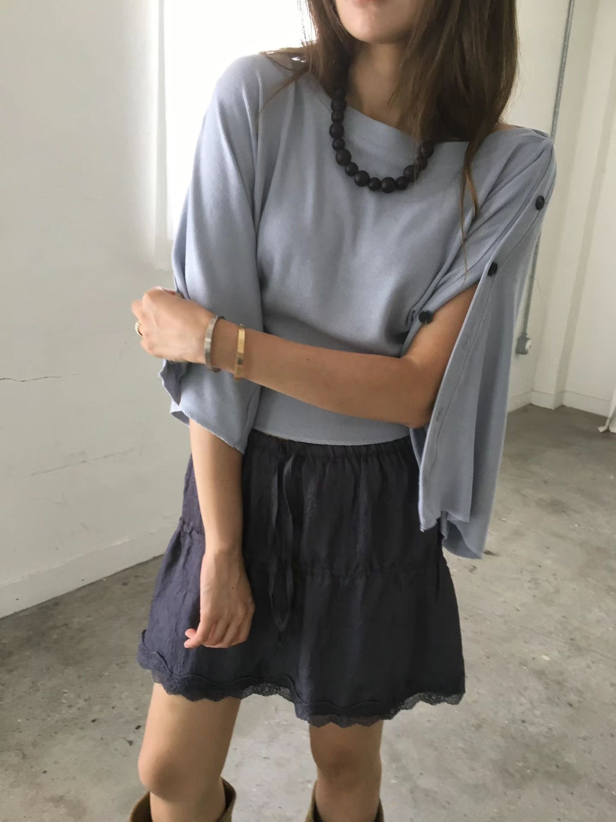 鈕扣闊袖上衣 ( 黑/白/深灰 )