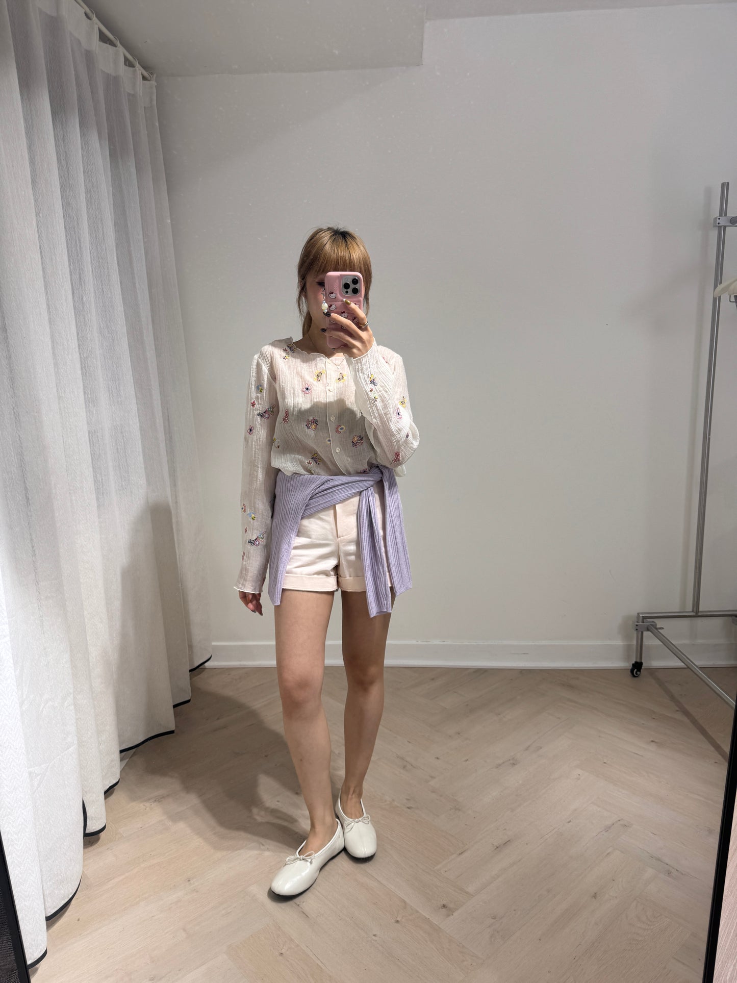 彩色鈎花圖案透上衣