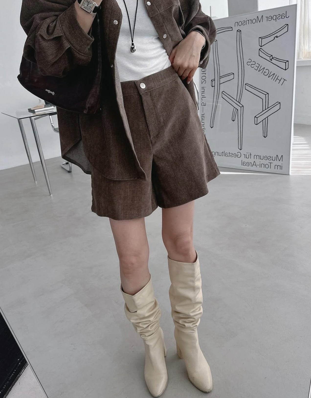 薄絨面中長短褲 ( 啡/黑 )