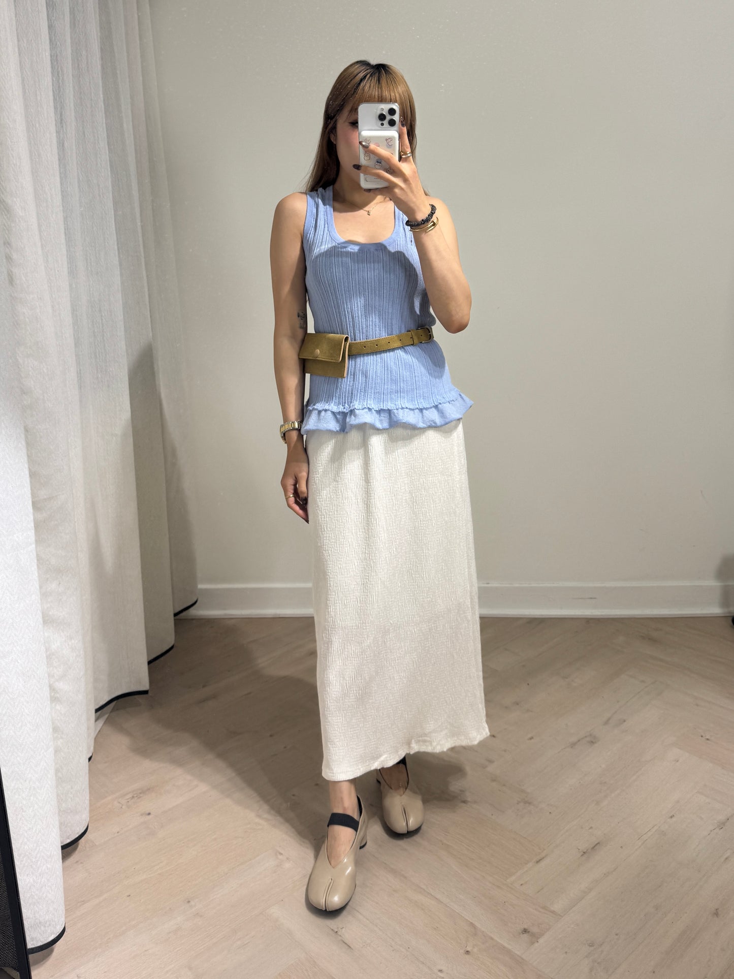 RUFFLE邊暗直紋背心 ( 粉藍/灰杏 )