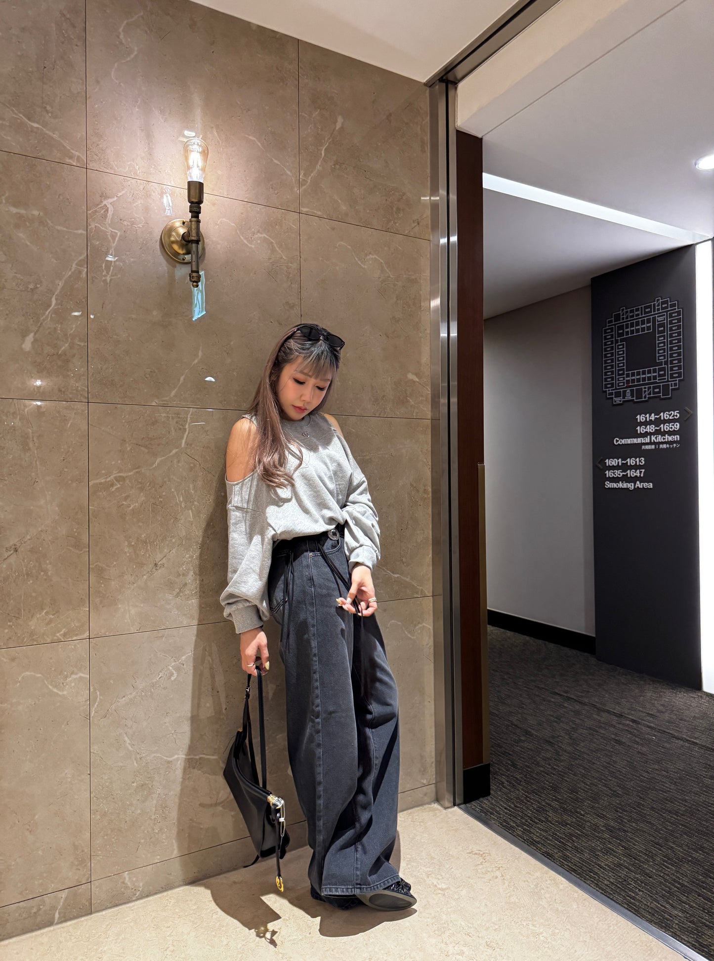 灰黑洗水直腳牛仔褲 ( S/M/L )