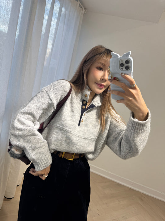 鈕扣企領混線冷衫 ( 米杏/淺灰 )