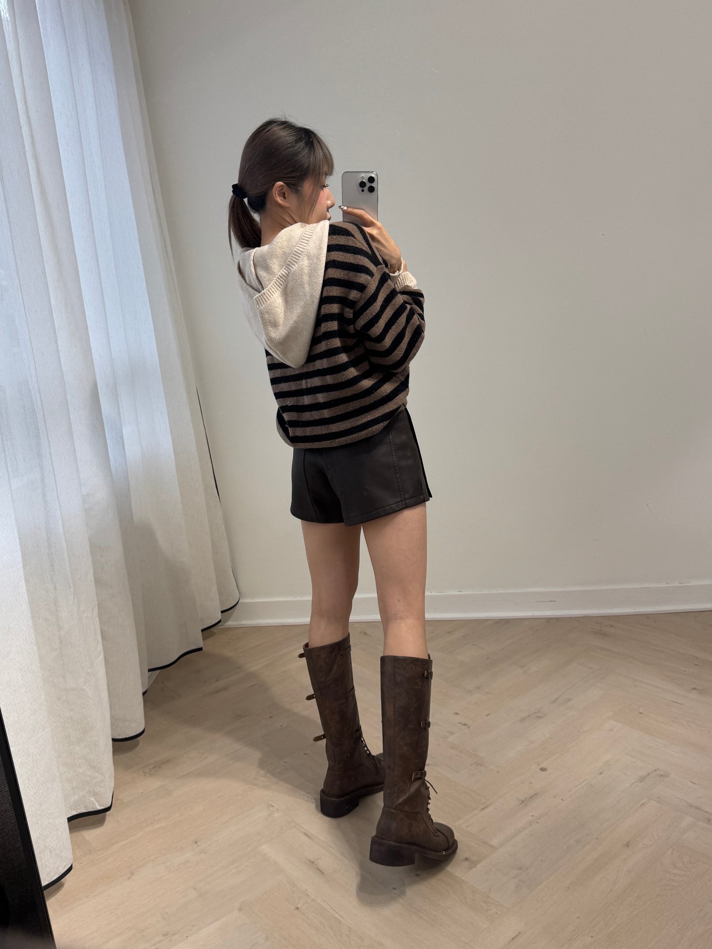 有帽間條冷線上衣 ( 啡/紅/綠 )