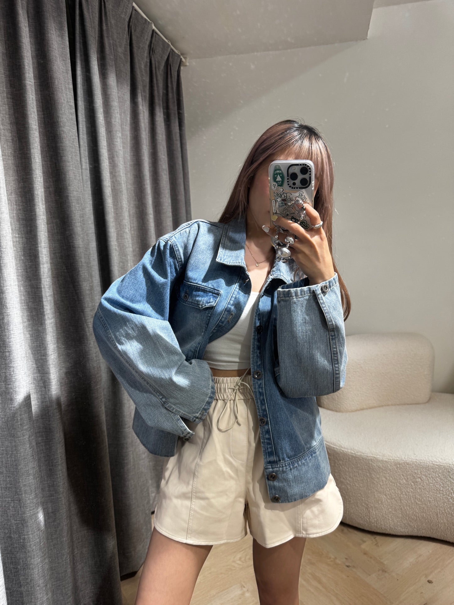 後扣多口袋牛仔外套