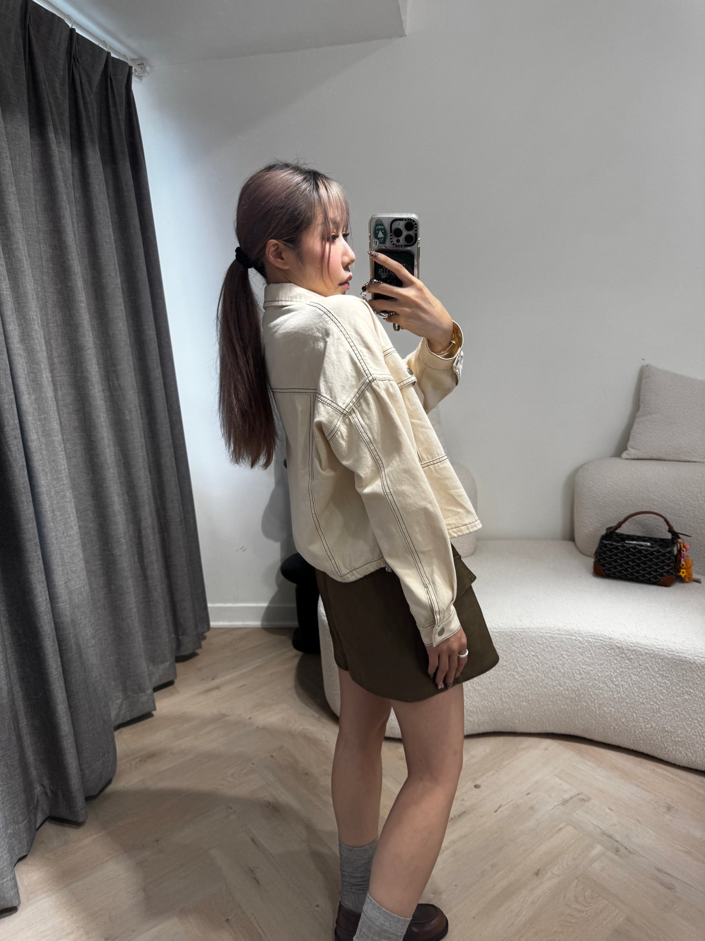 明線薄斜布外套 ( 黑/米 )