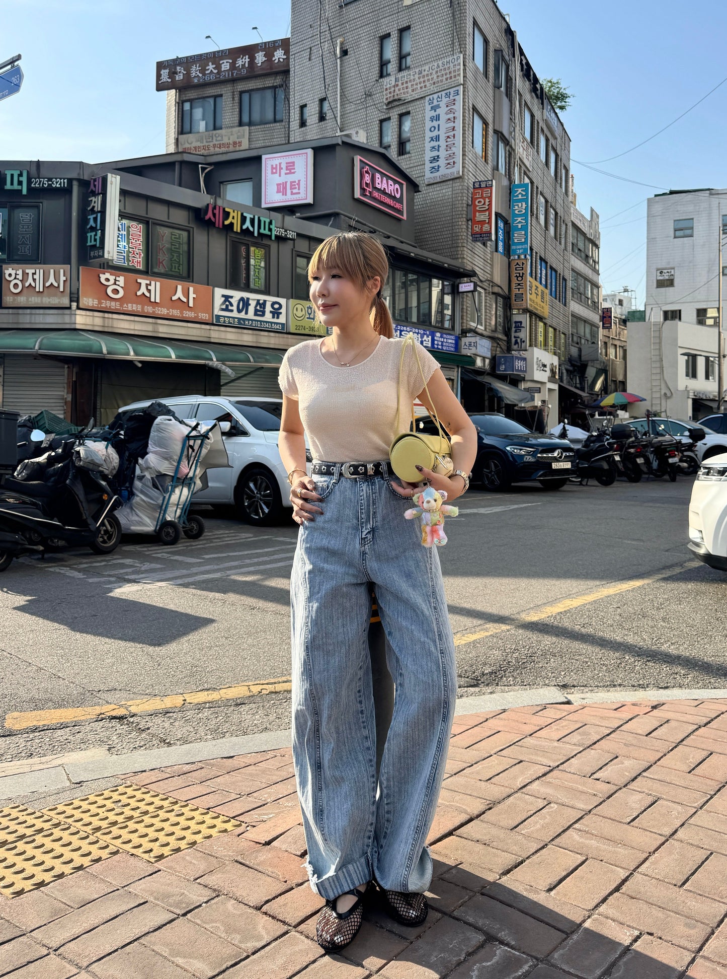粒粒料木耳邊短袖上衣 ( 黑/米白/灰/藍/粉 )