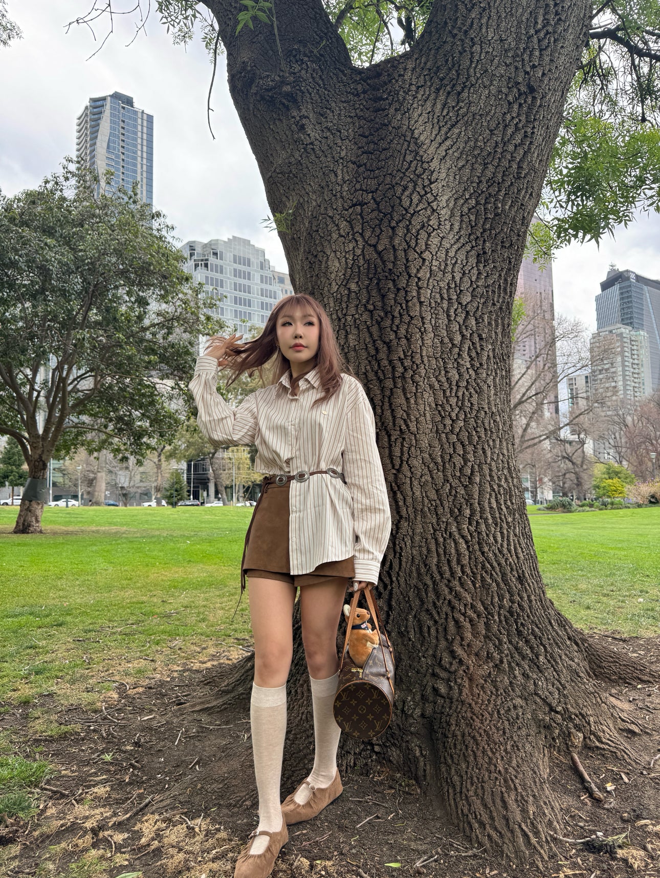 銀盾牌真皮牛麂繩腰帶 (啡/黑 )