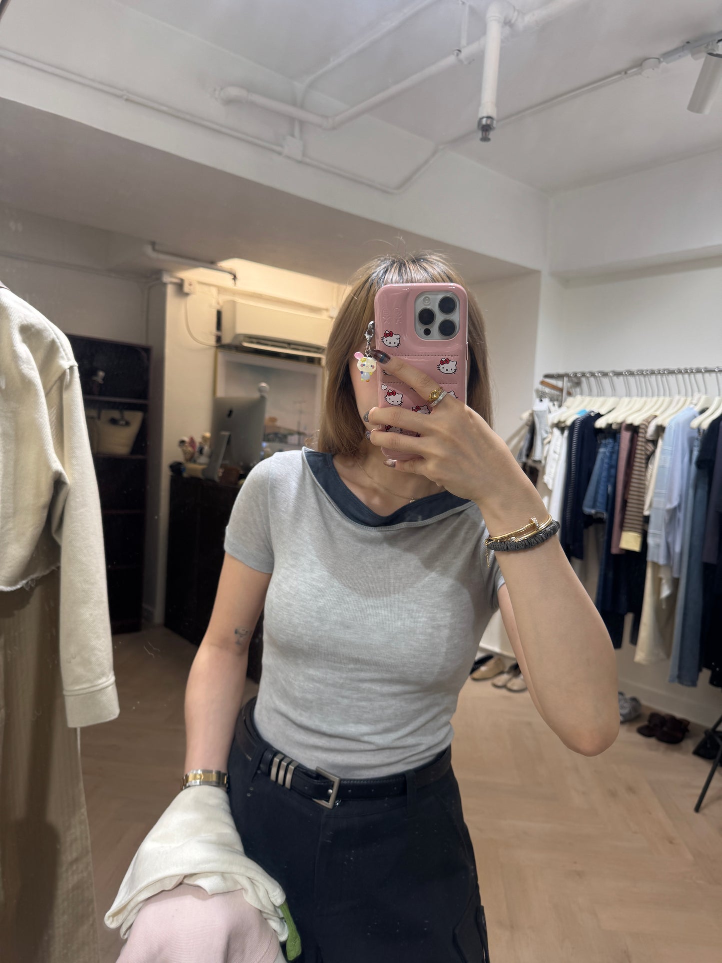 圓領併色邊短袖TEE ( 灰/白/粉 )