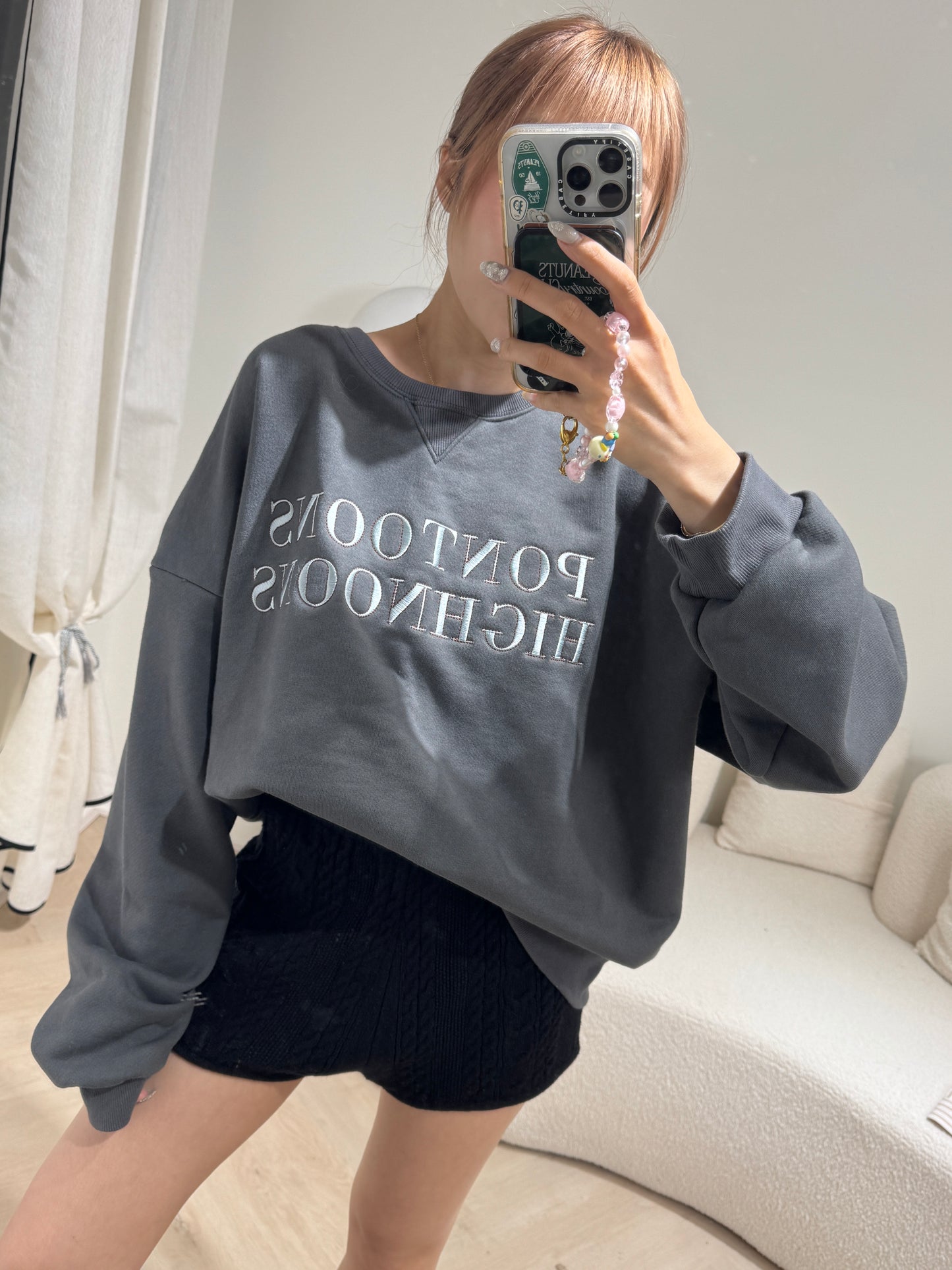 黑色高腰麻花線短褲