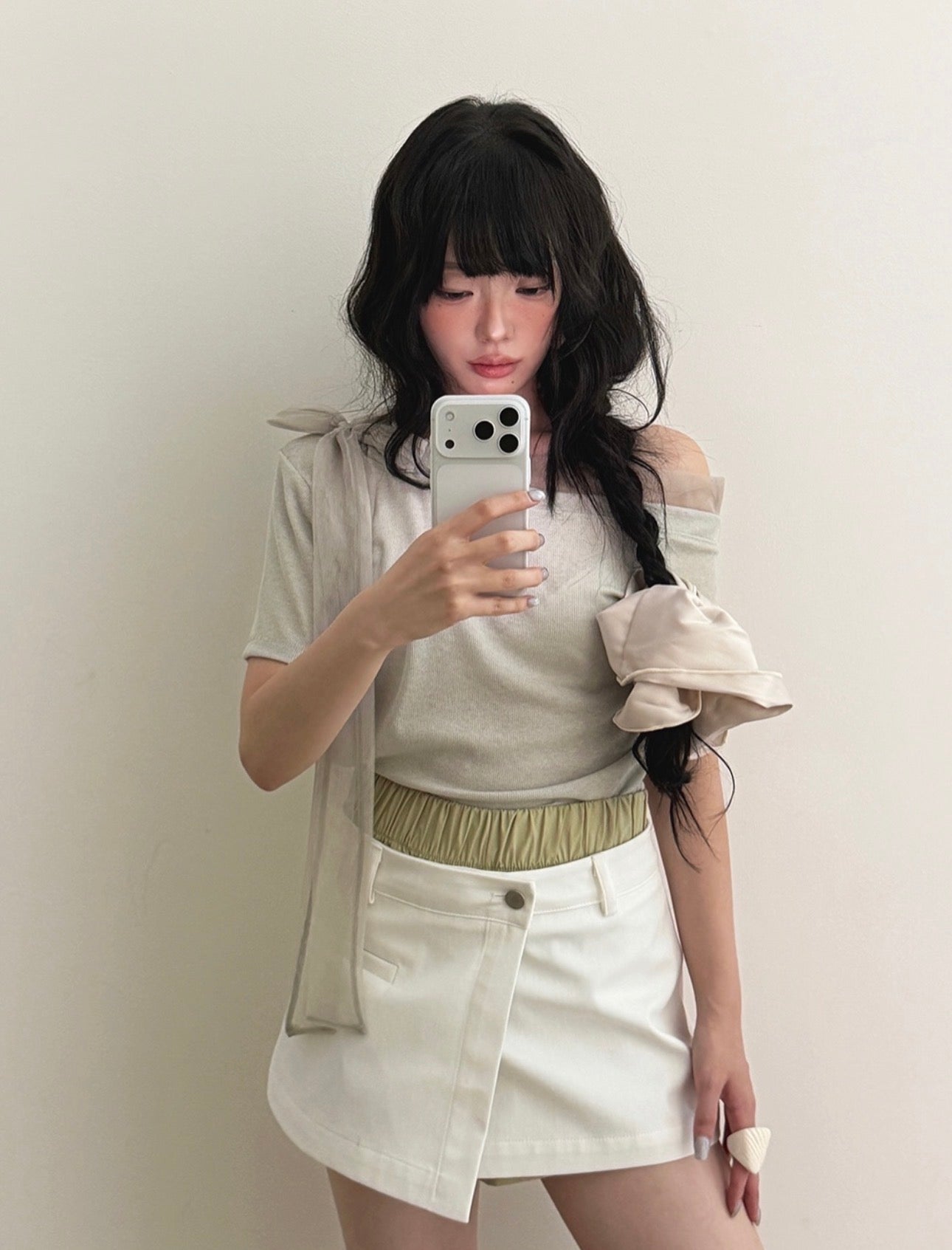 網紗綁蝴蝶結上衣 ( 米/杏/深藍 )