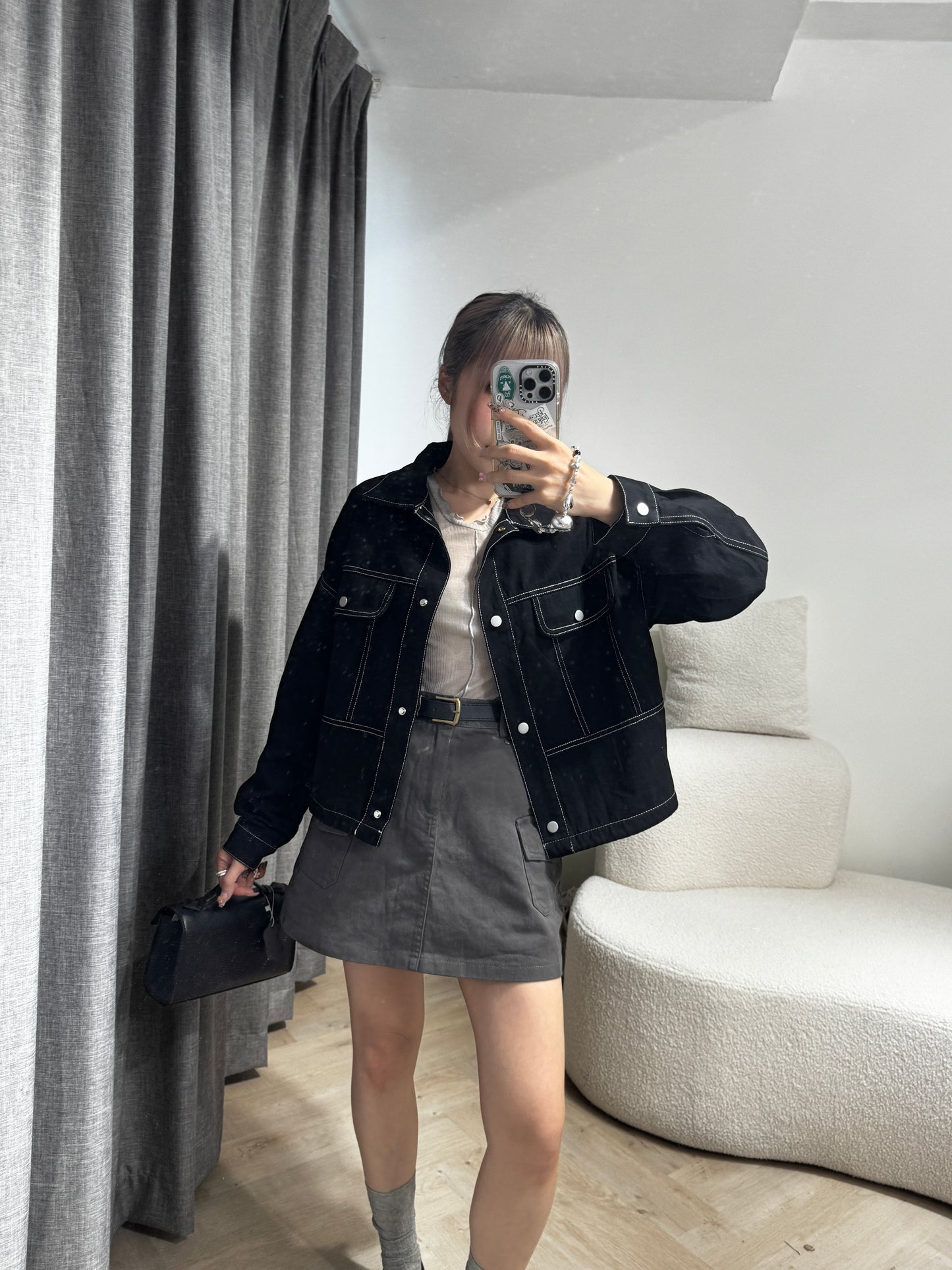 明線薄斜布外套 ( 黑/米 )