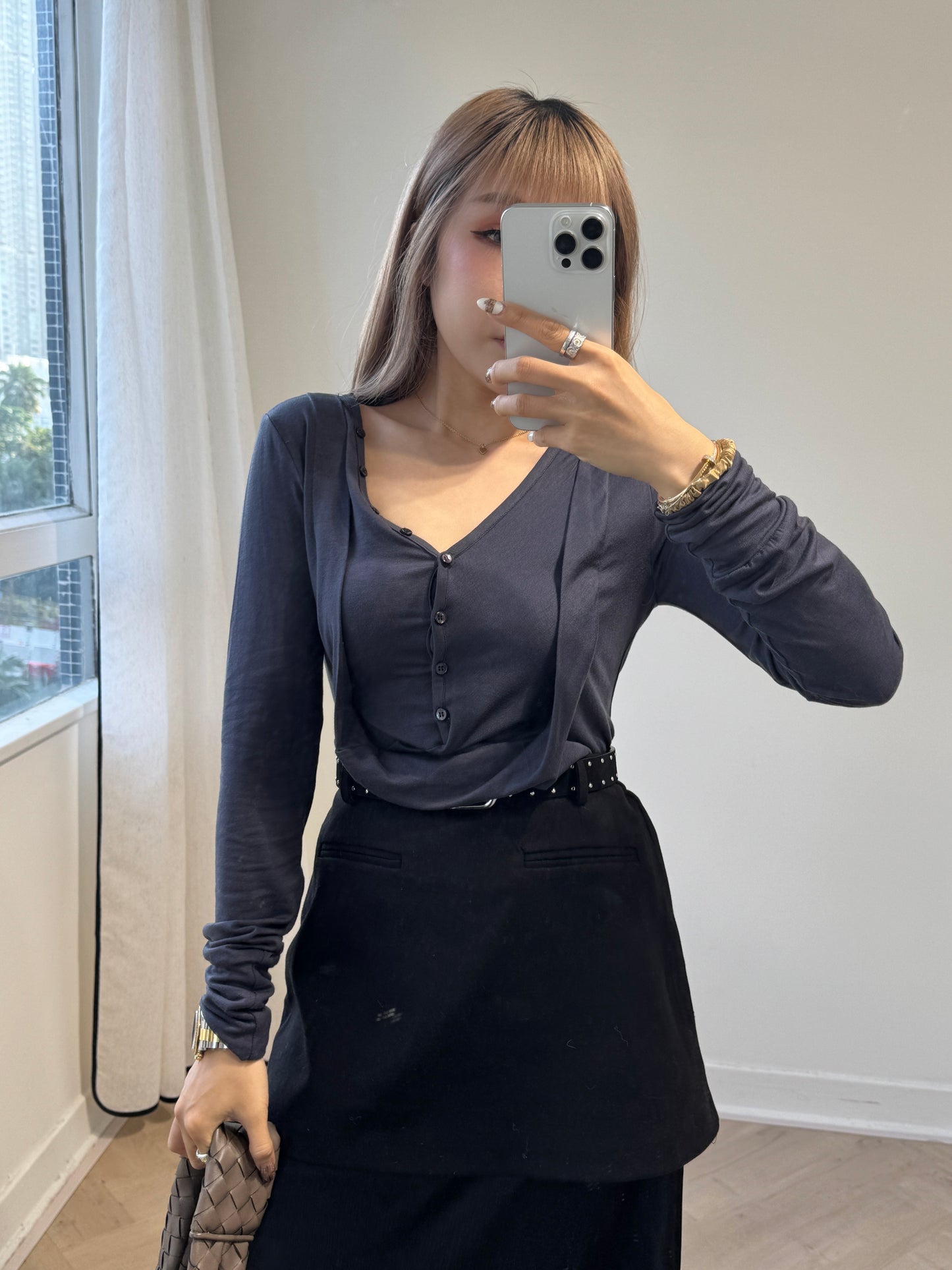 垂感鈕扣棉質上衣 ( 黑/深灰 )