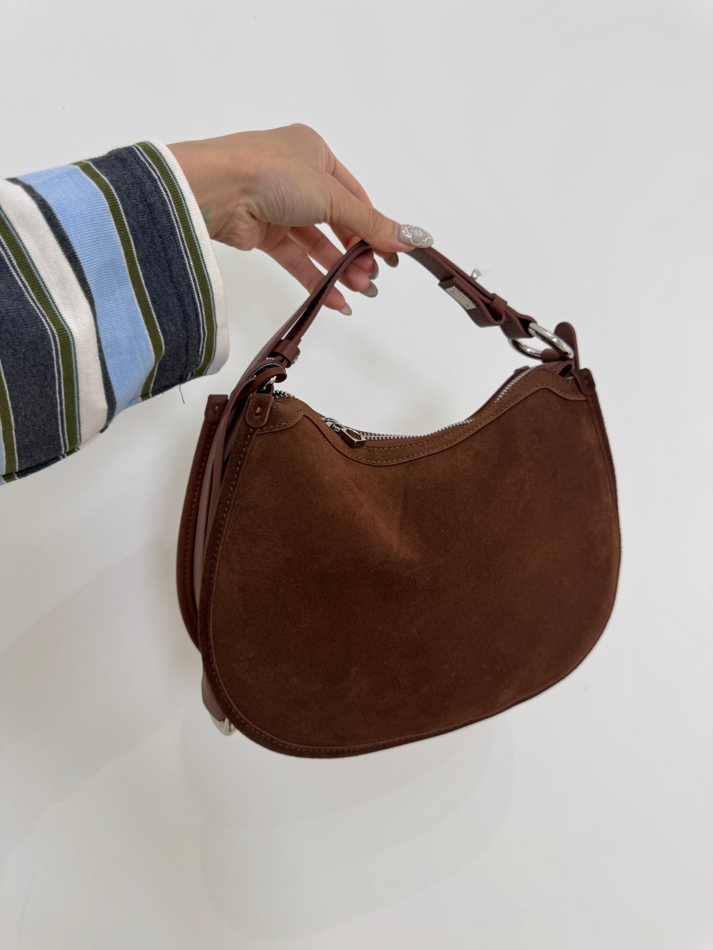 兩面真皮材質半月袋 ( 深/淺 ) 三種背法