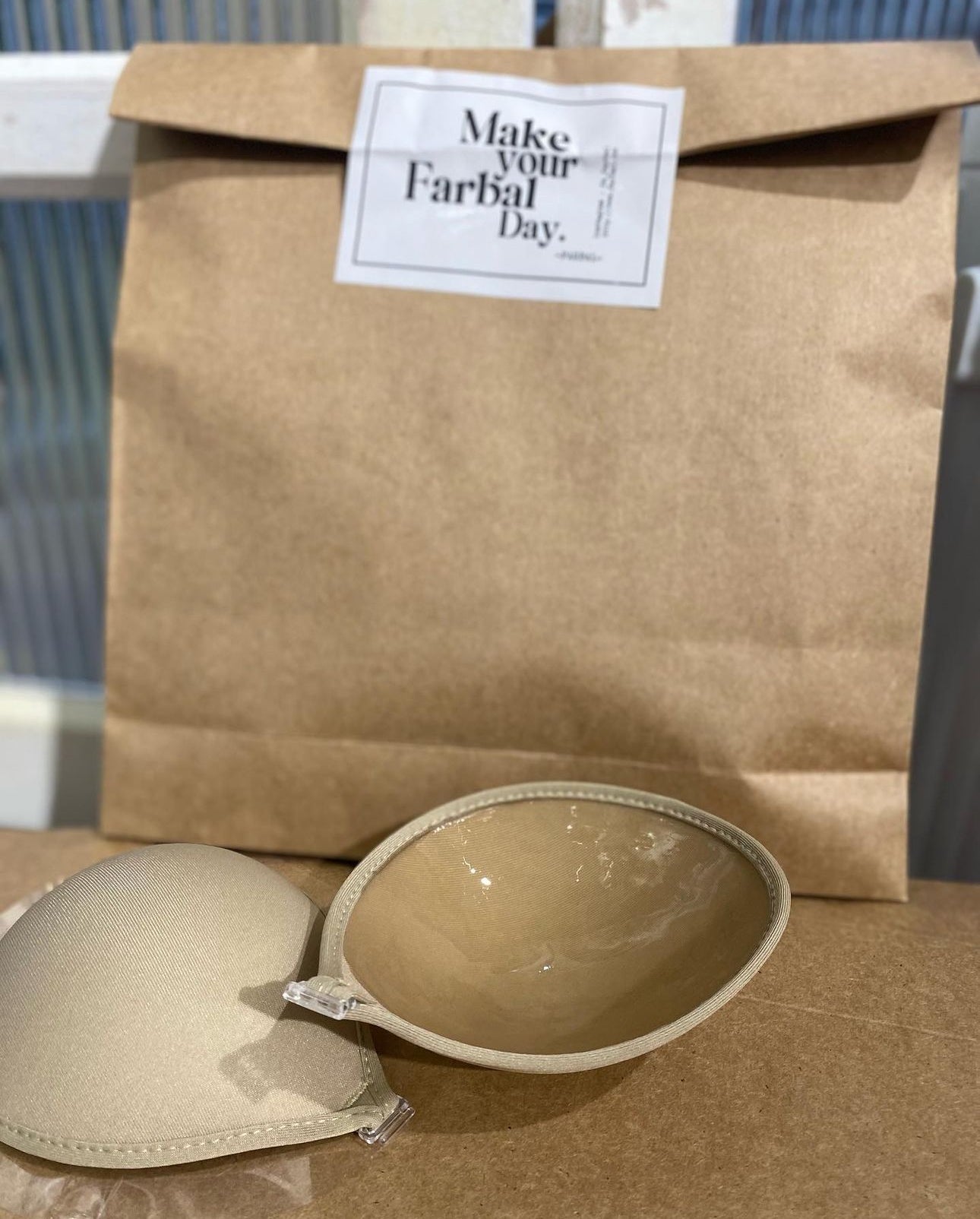 防水防汗NUDE BRA ( 杏/黑 )