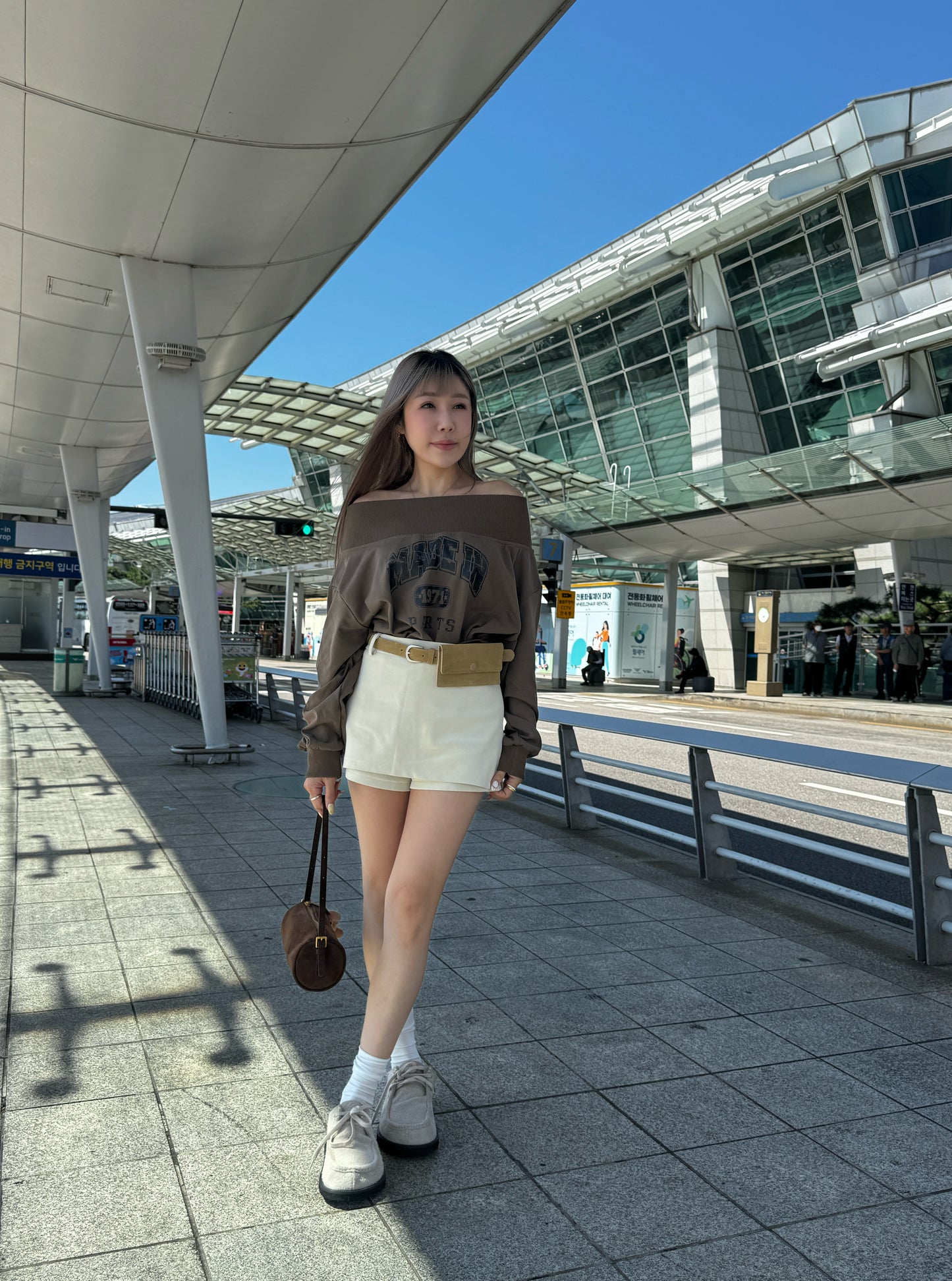 牛麂腰包真皮皮帶 ( 杏/黑 )