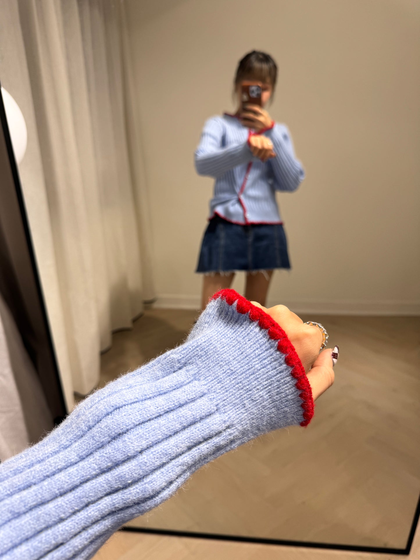 粉藍併紅邊側鈕扣上衣外套