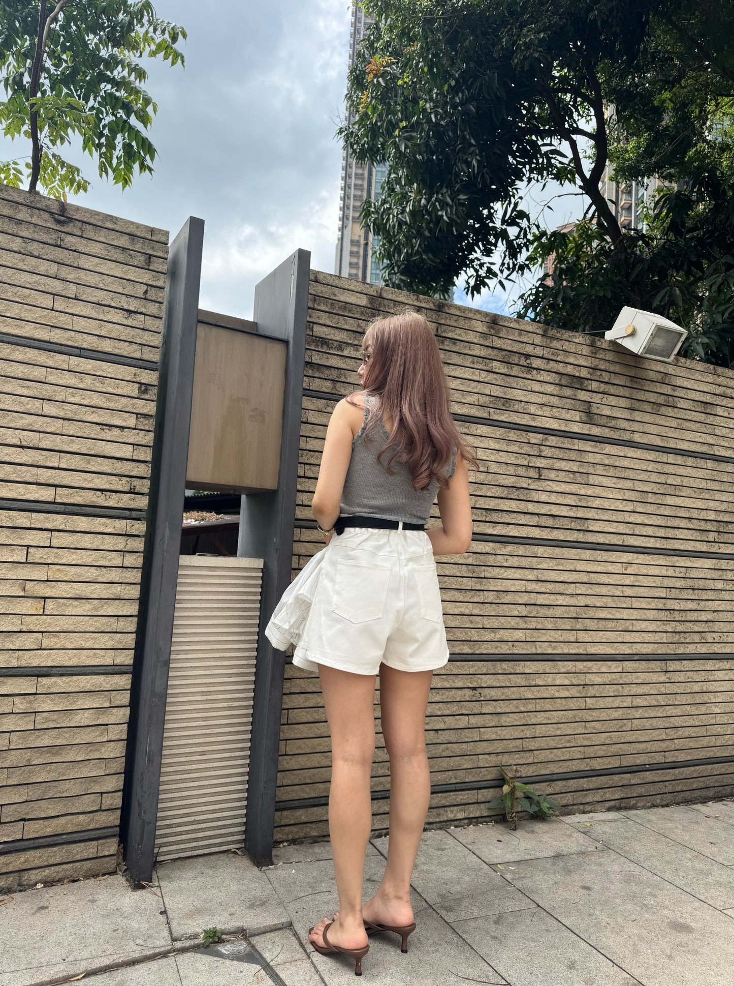 小花邊背心 ( 黑/白/灰/黃/藍 )
