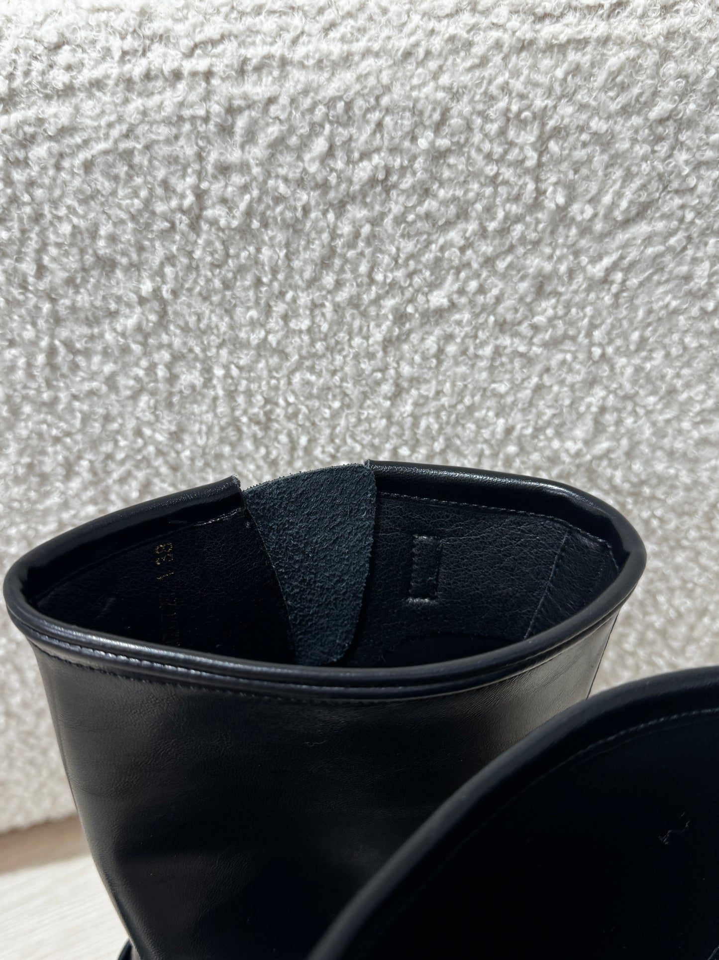 雙扣真皮黑色中BOOT