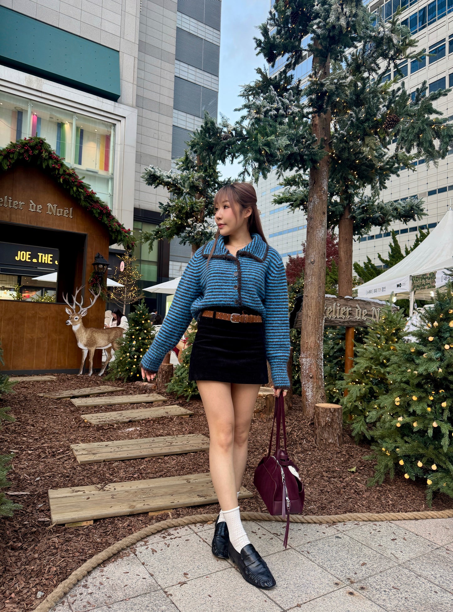 黑色燈芯絨短裙 ( S/M/L )