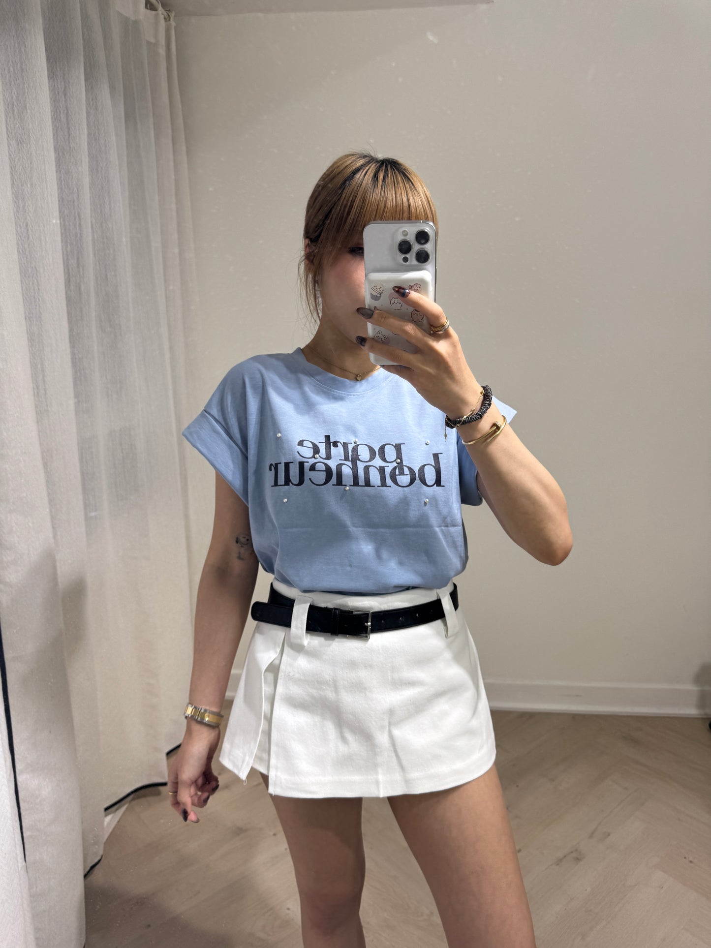 珍珠摺袖文字TEE ( 米/藍 )