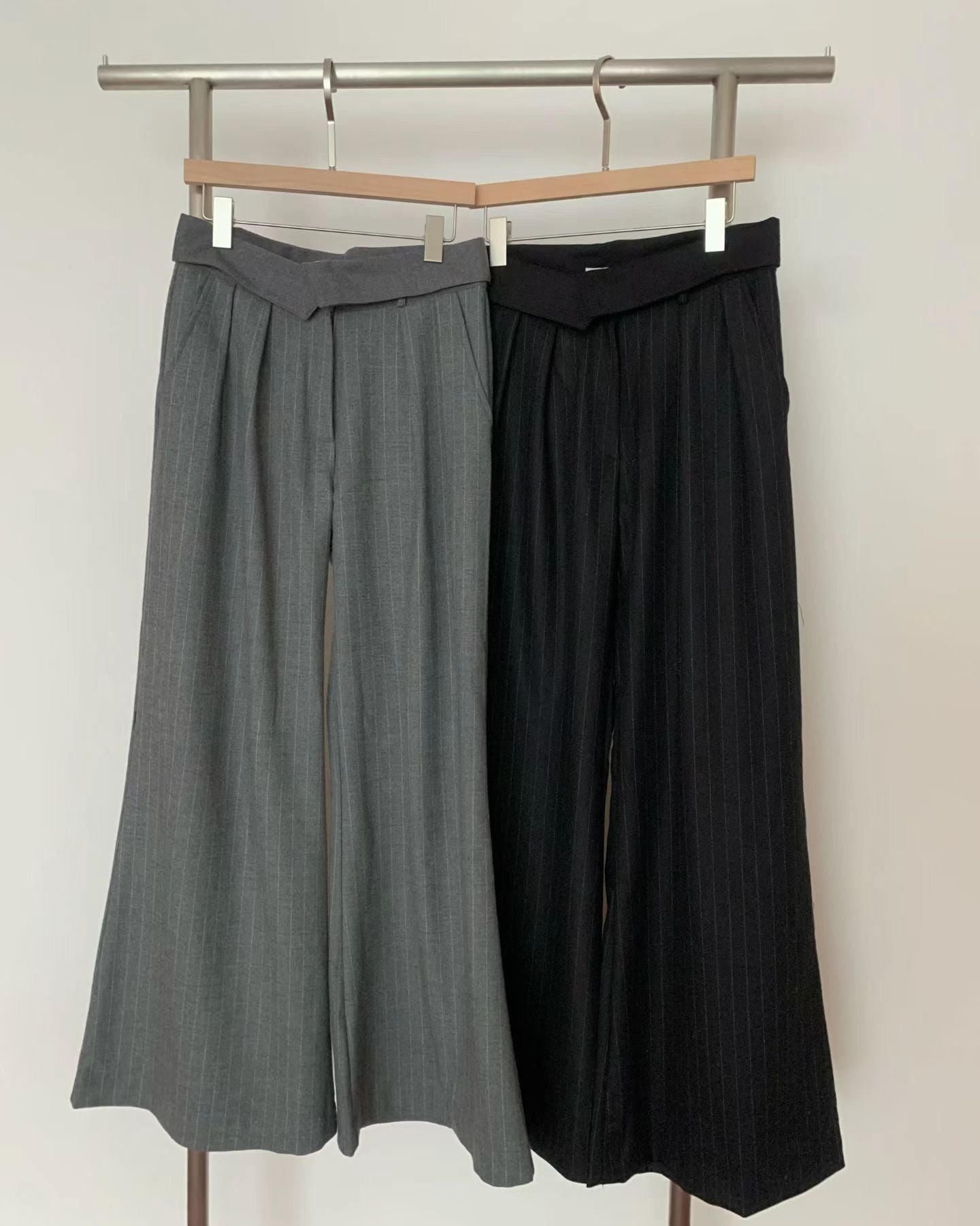 幼直紋羊毛反摺褲頭長褲 ( 灰/黑  )