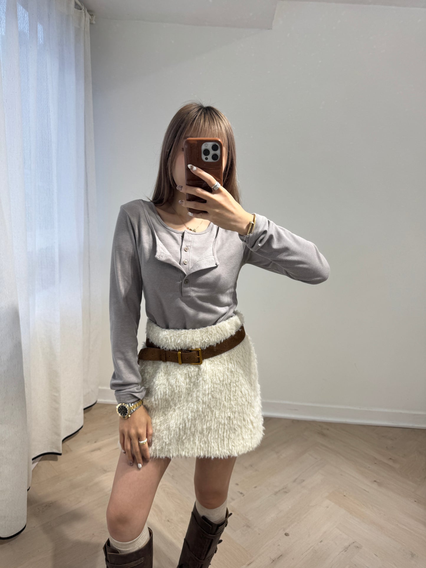 假兩件鈕扣上衣 ( 黑/白/杏 )