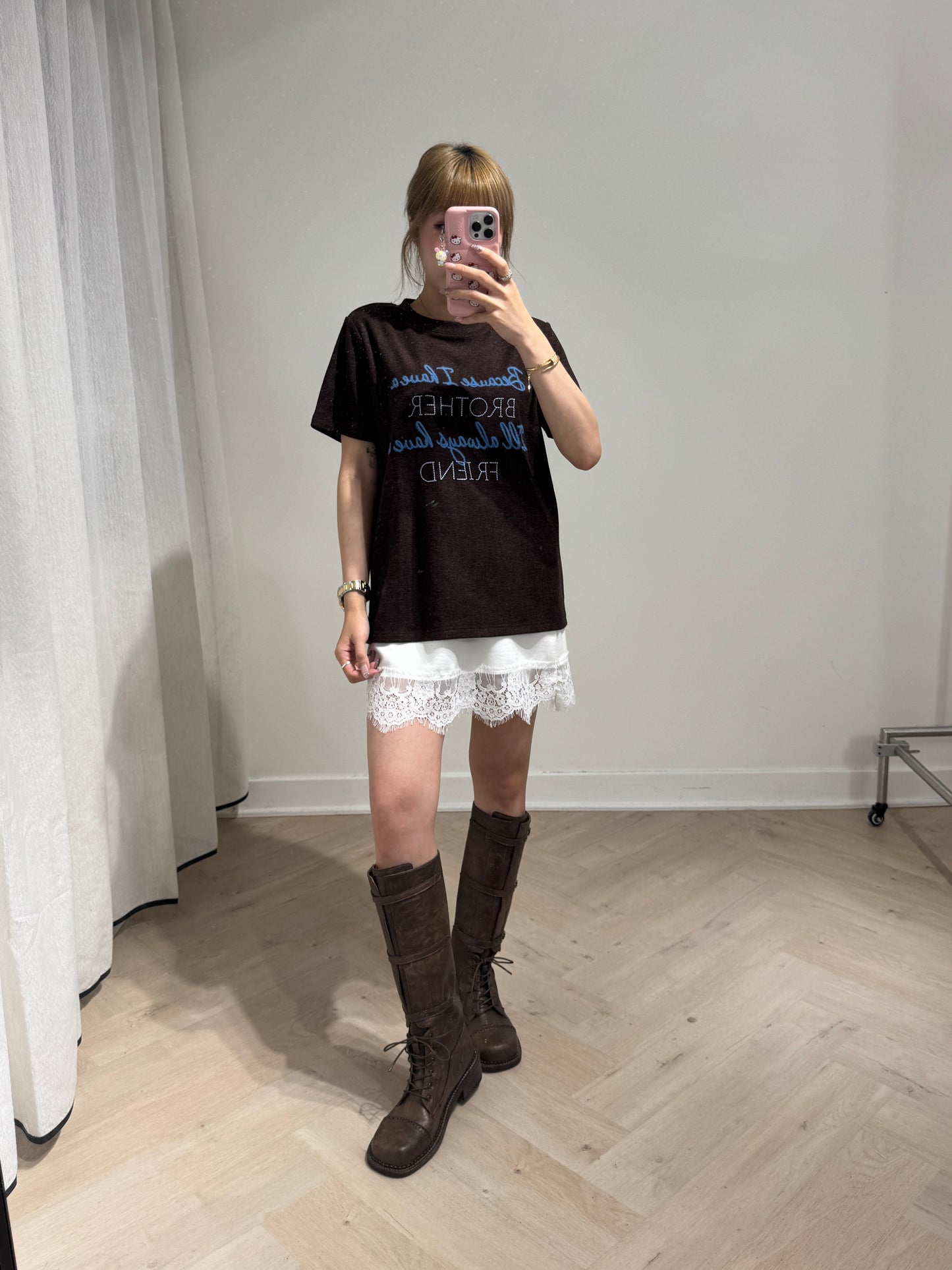虛線刺繡棉TEE ( 啡/白 )