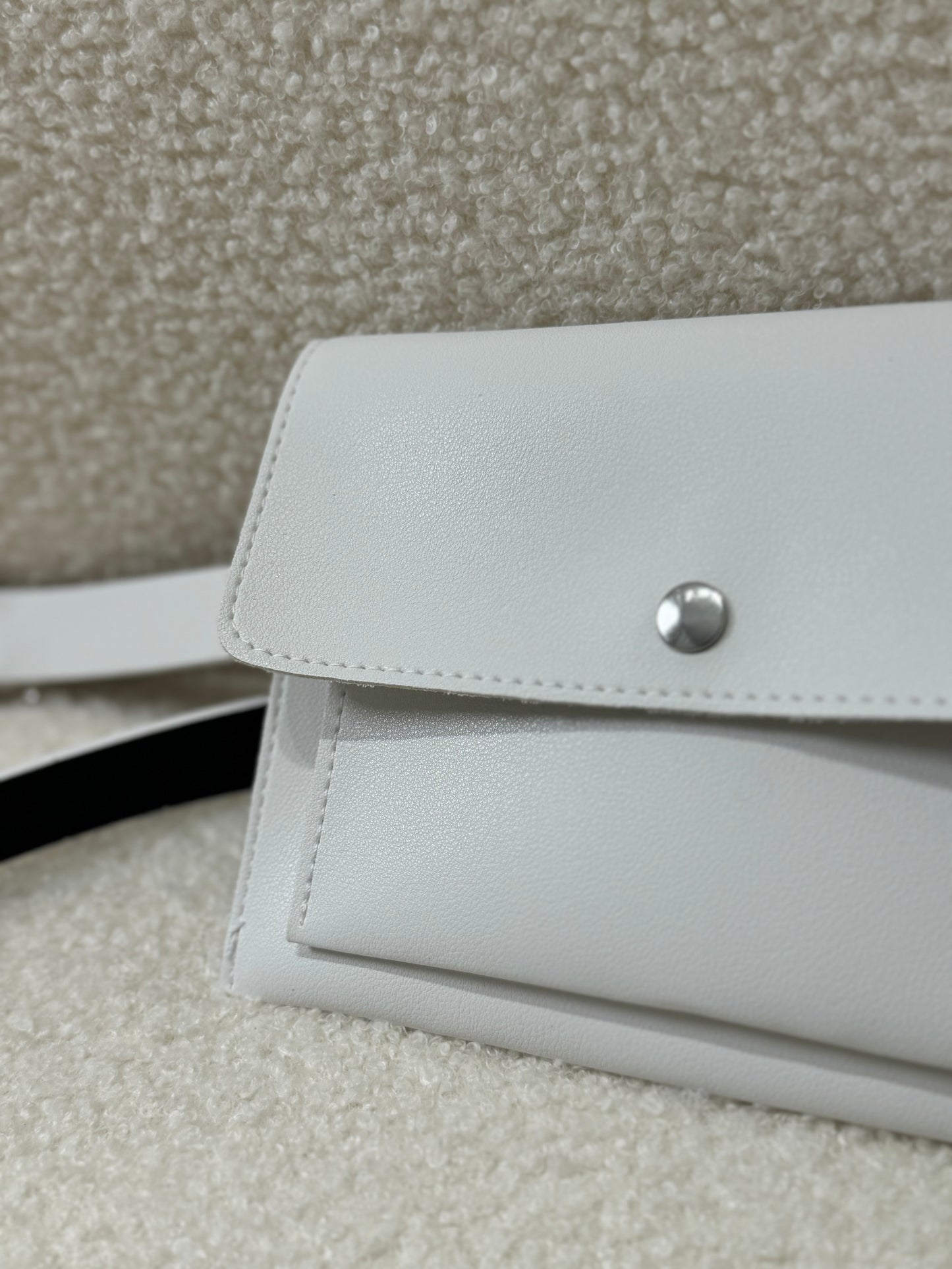 雙層間隔BELT BAG ( 黑/白 )