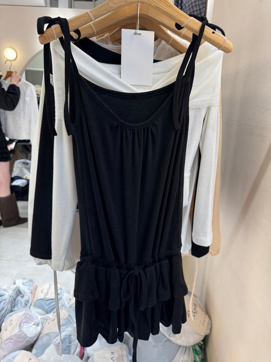 蛋糕層次吊帶背心 ( 黑/白 )