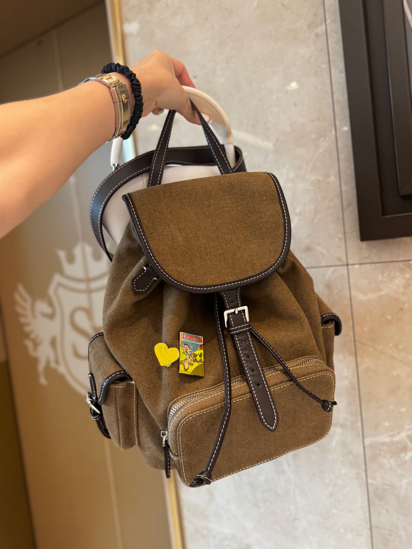 挺帆布真皮帶背囊