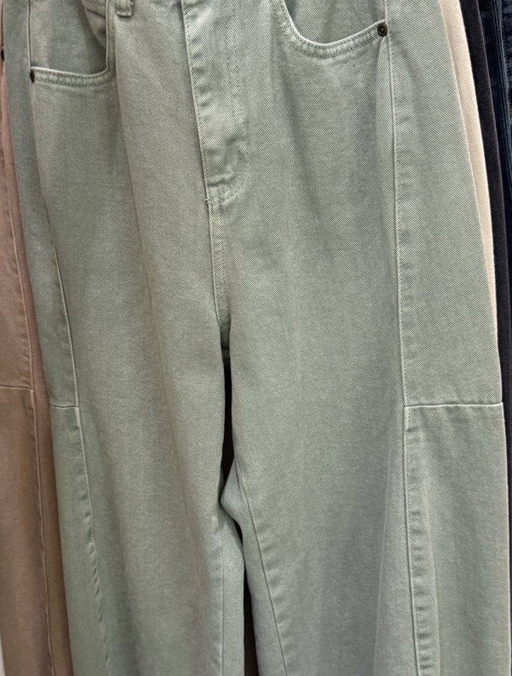 車線彎刀牛仔褲 ( 白/杏/淡綠 )