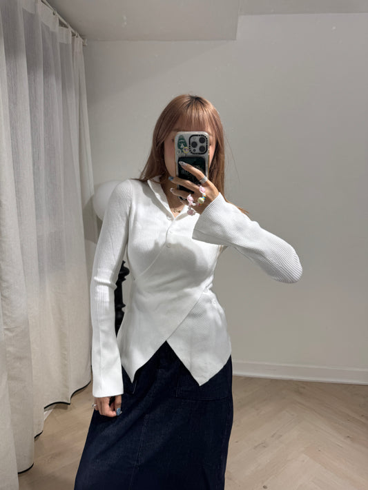 企領鈕扣修腰上衣 ( 黑/白/啡 )