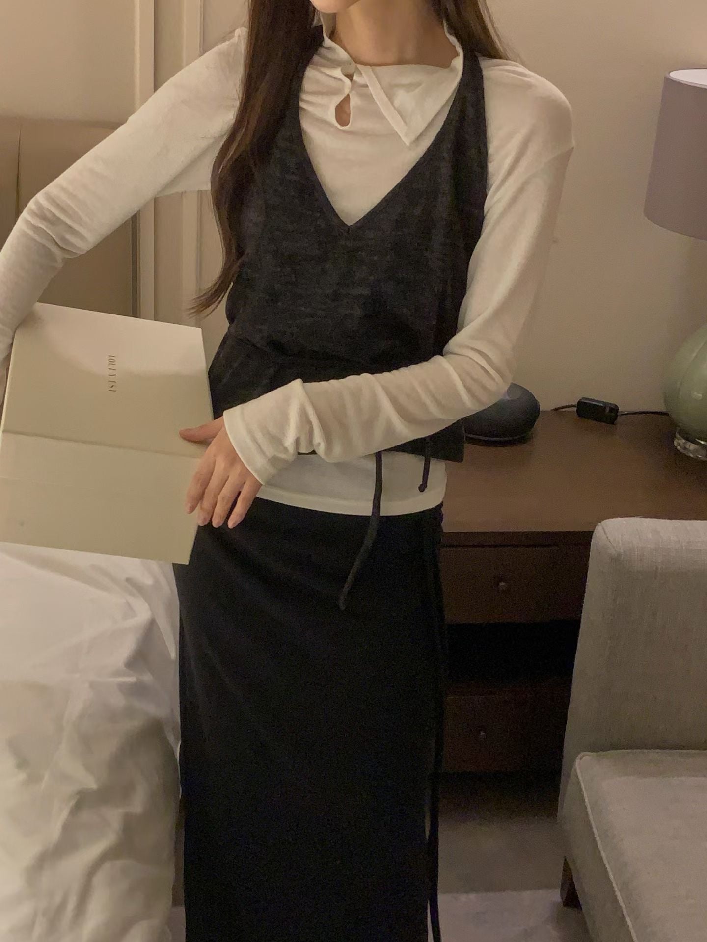 鈕扣薄料上衣 ( 深灰/白/粉 )