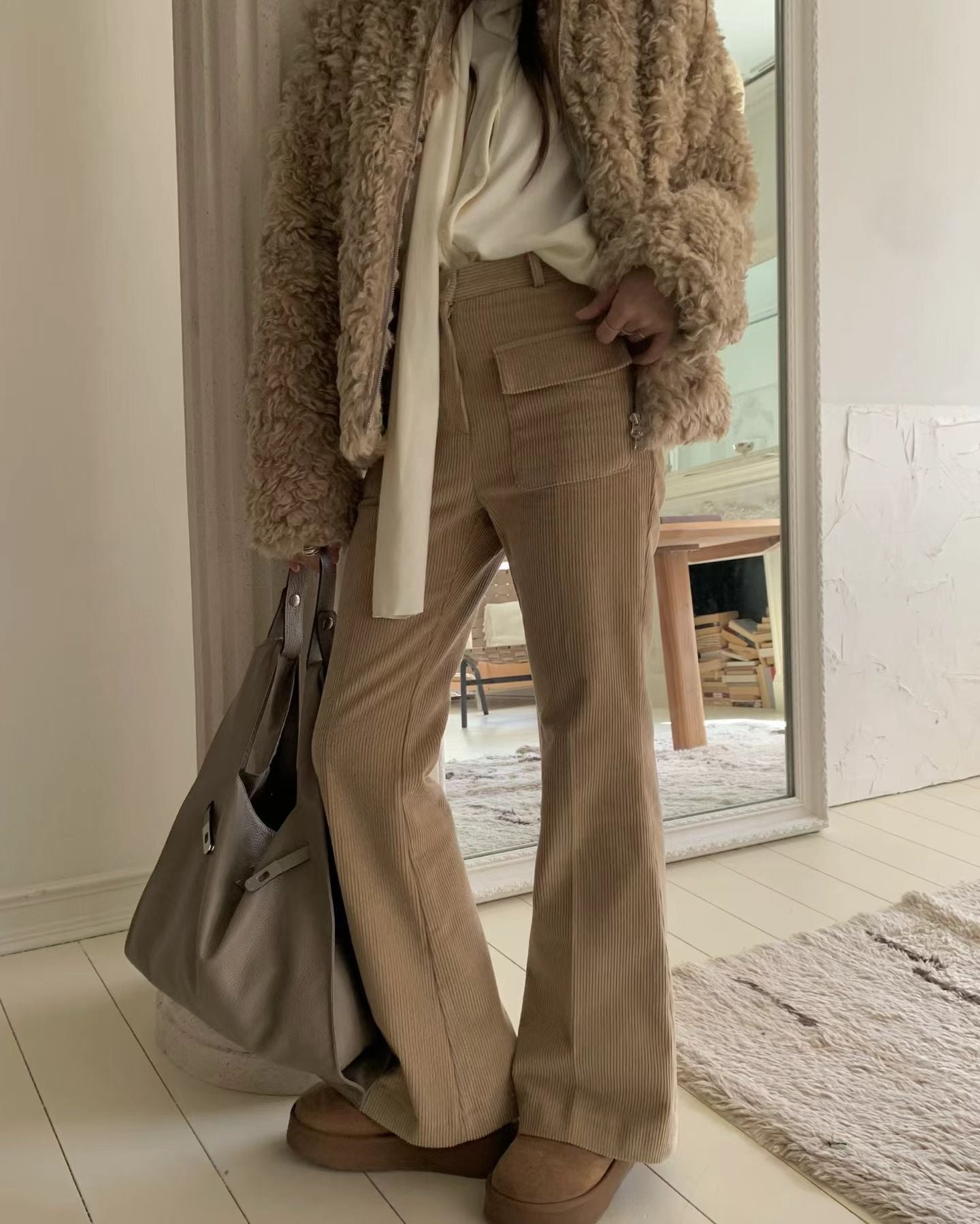 雙口袋燈芯絨喇叭長褲 ( 寶藍/杏 )