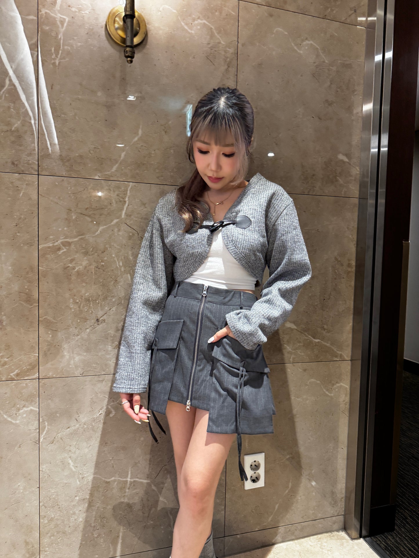 牛角扣線料短外套 ( 黑/灰/啡 )